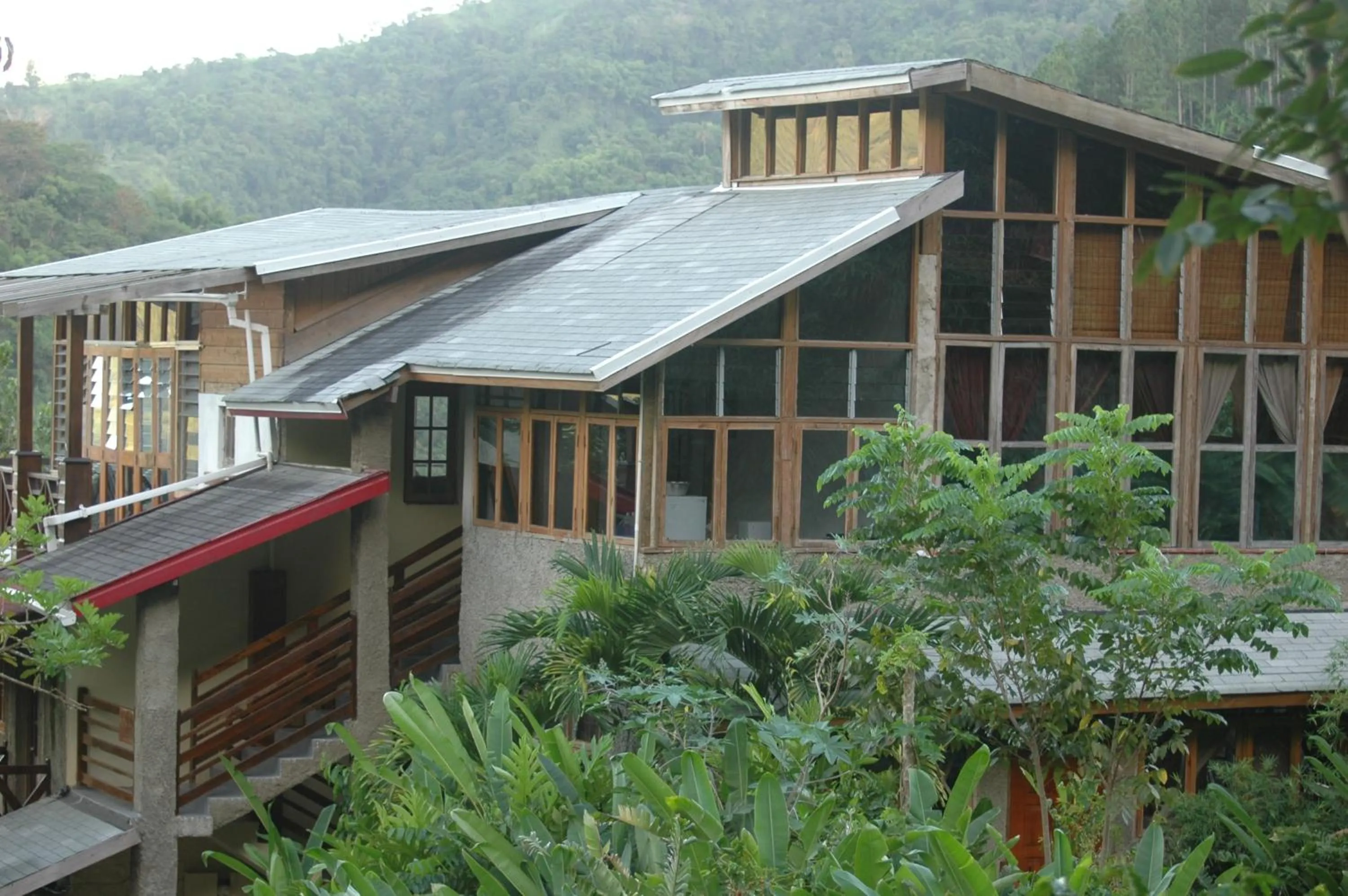 Facade/entrance in Forres Park Nature Retreat