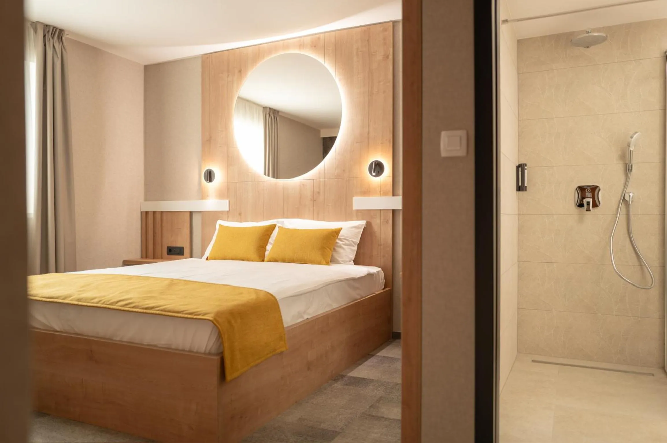 Bed in Hotel MANTOVA Vrhnika