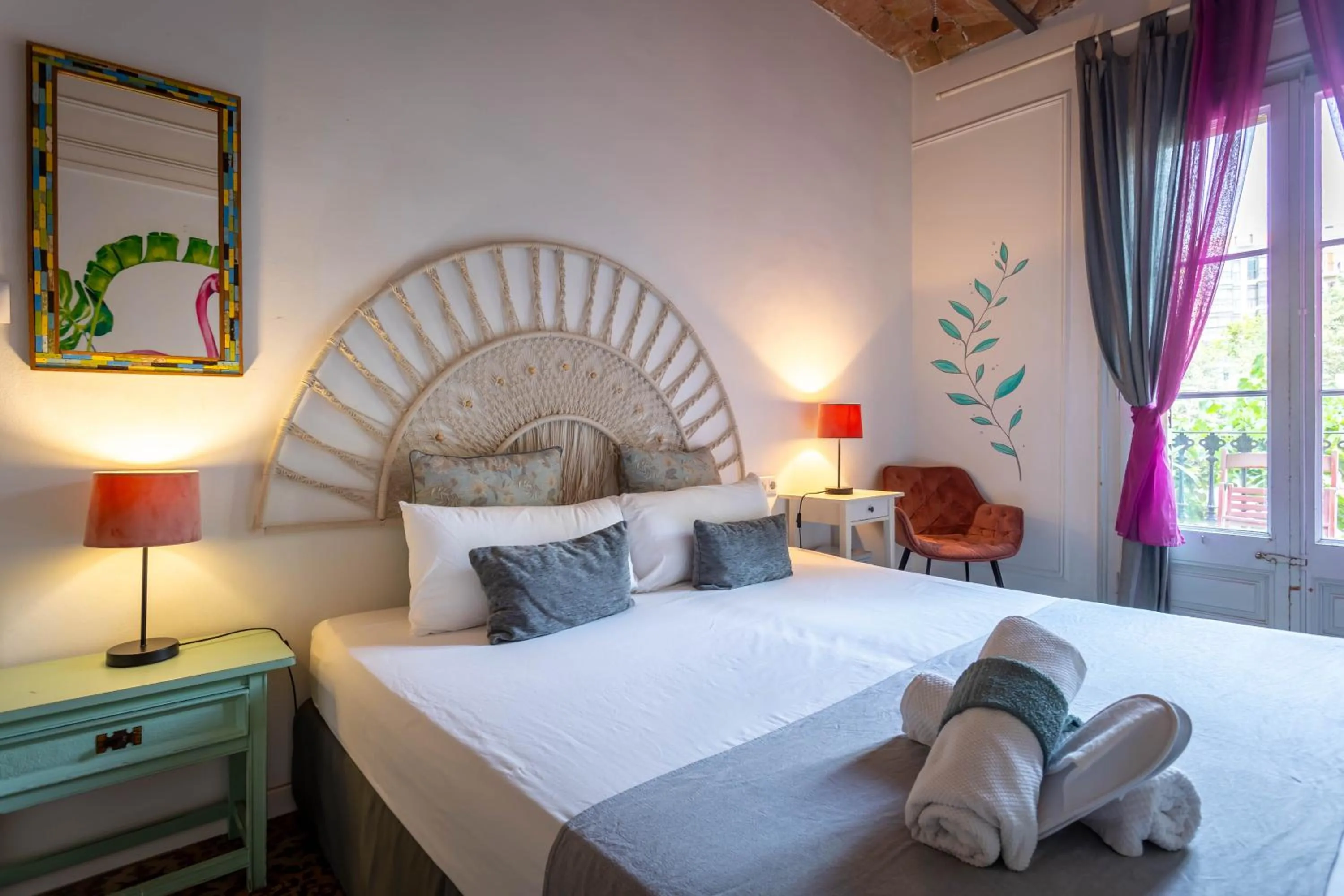 Decorative detail, Bed in Primavera Hostel