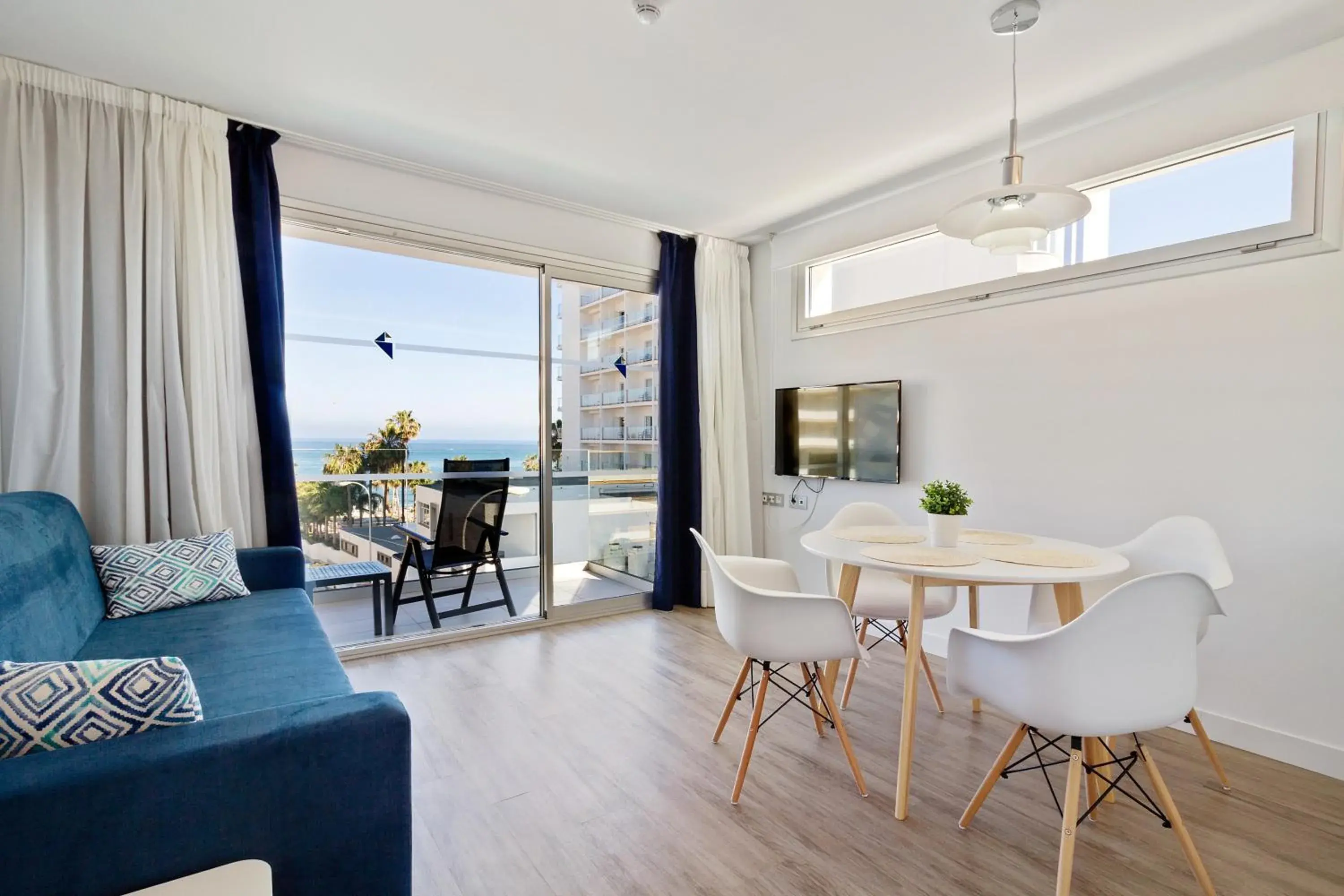 One-Bedroom Apartment in Carihuela Suites One-Bedroom Apartment in Carihuela Suites