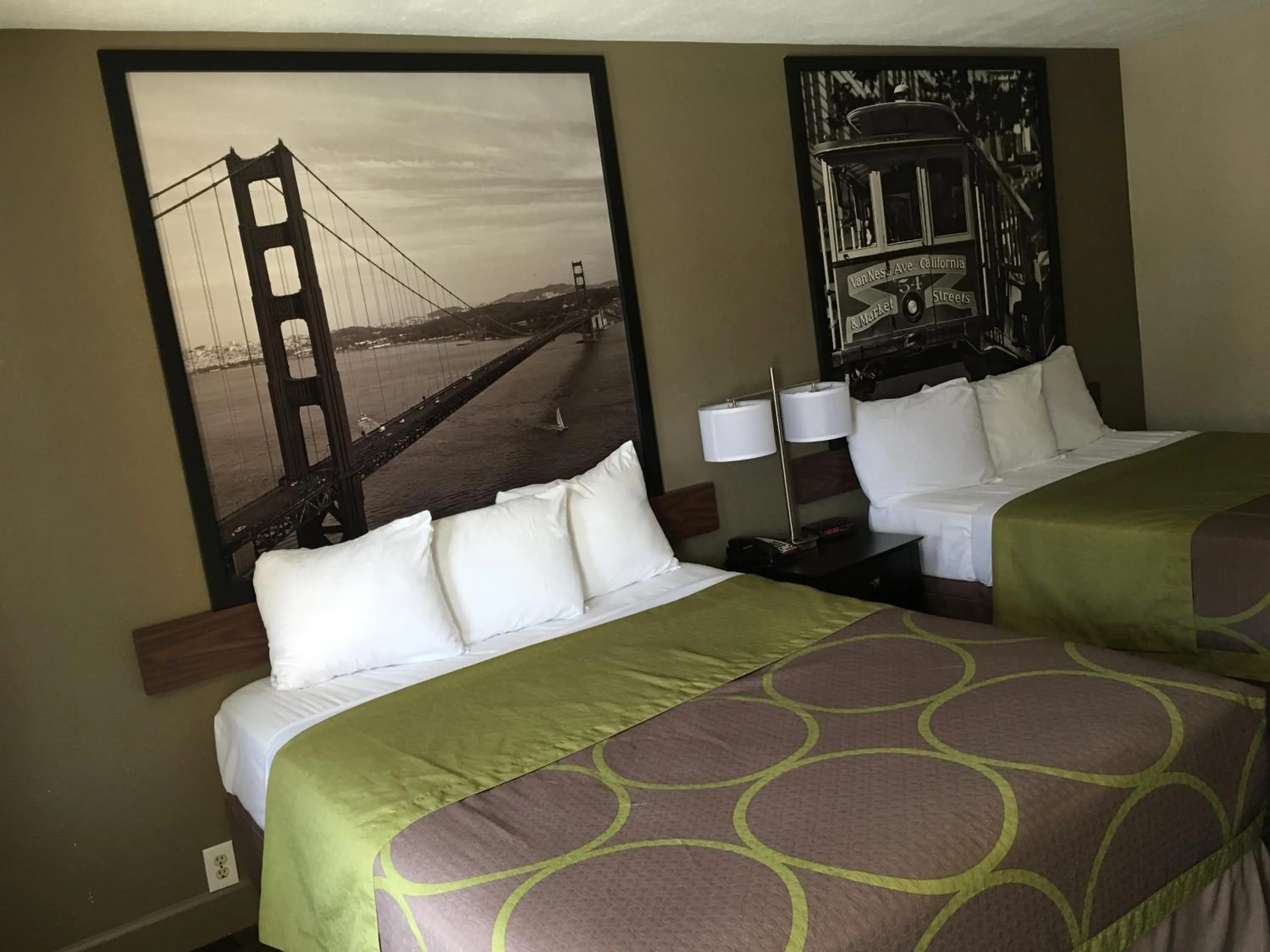 Bed in Super 8 by Wyndham Salinas