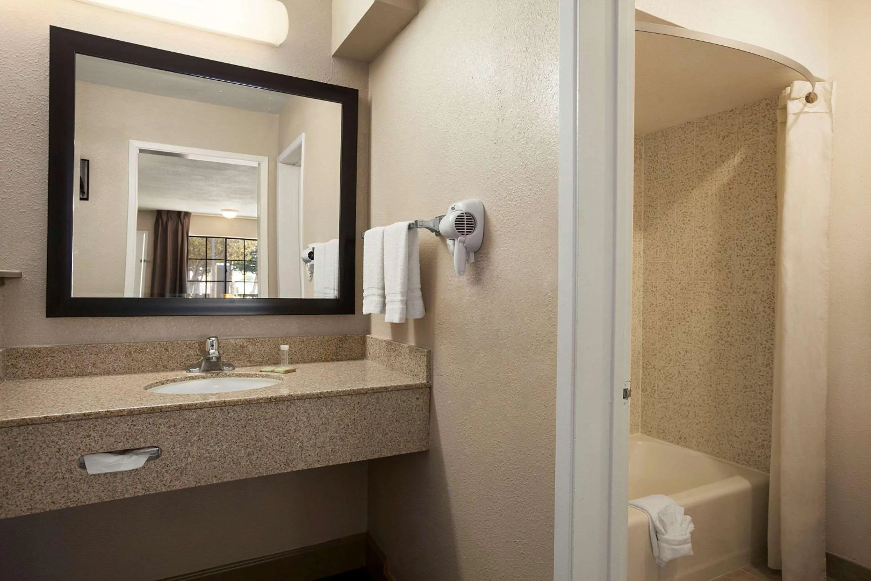 Bathroom in Super 8 by Wyndham Salinas