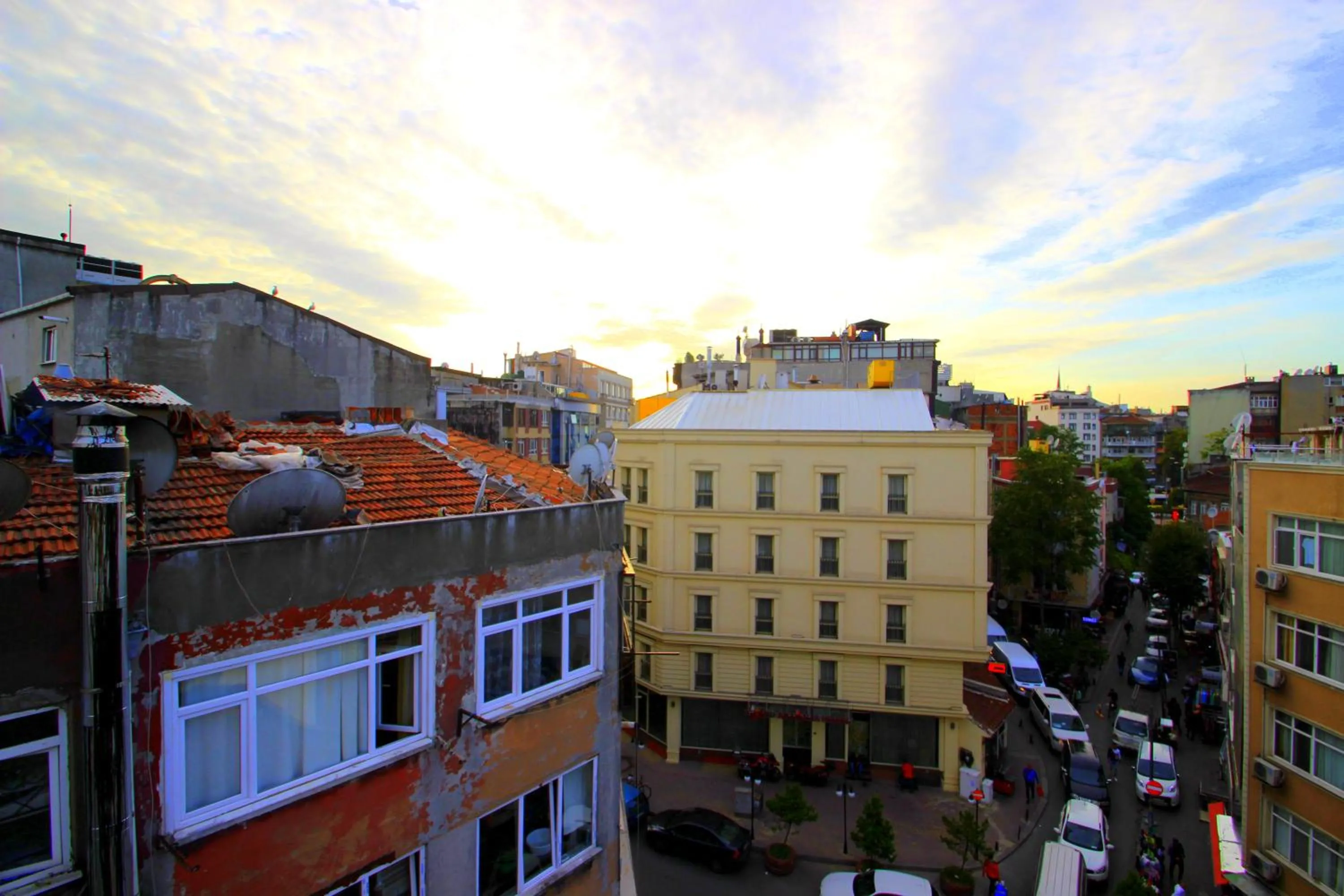 City view in Istanbul Metro Hotel