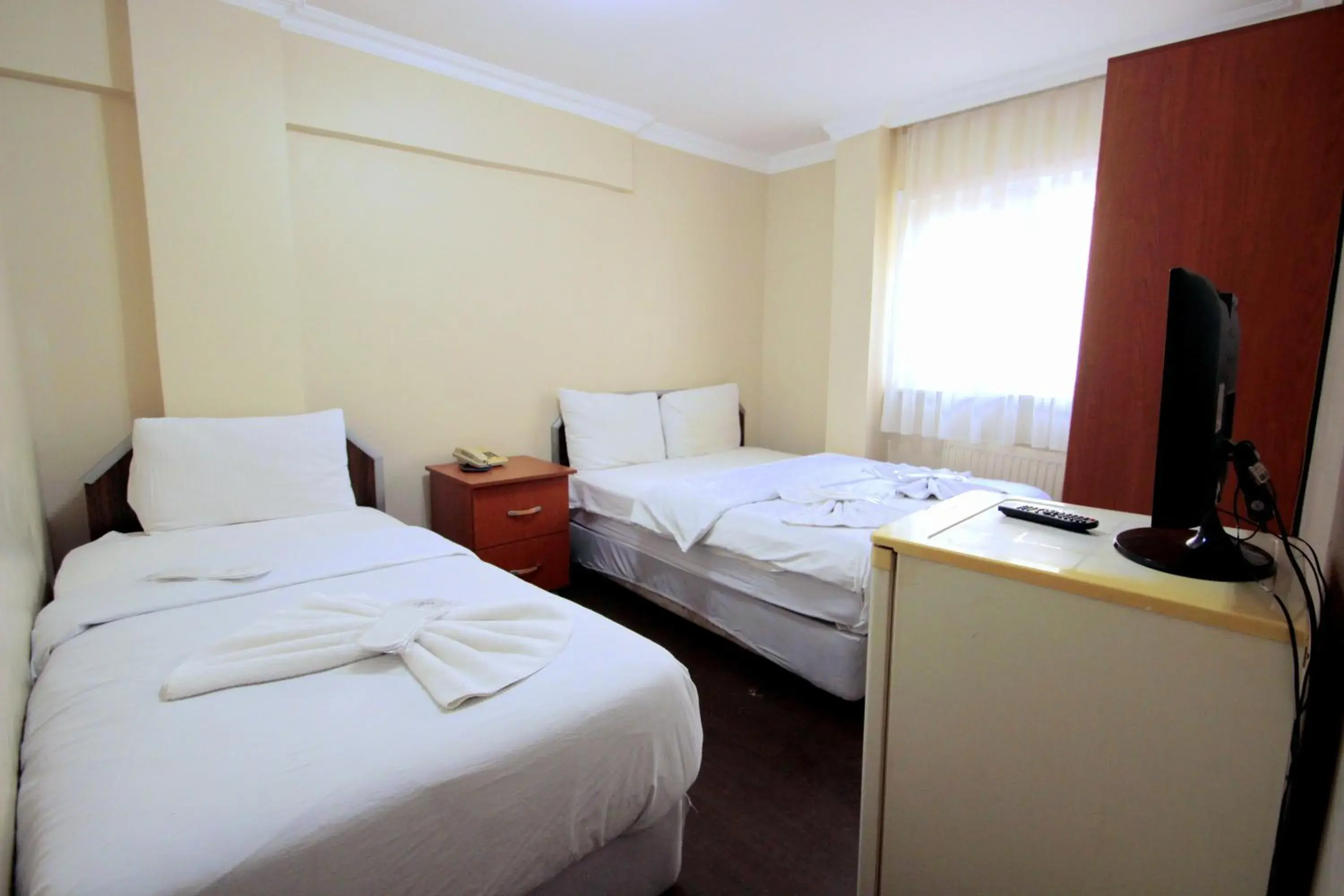 Triple Room in Istanbul Metro Hotel Triple Room in Istanbul Metro Hotel