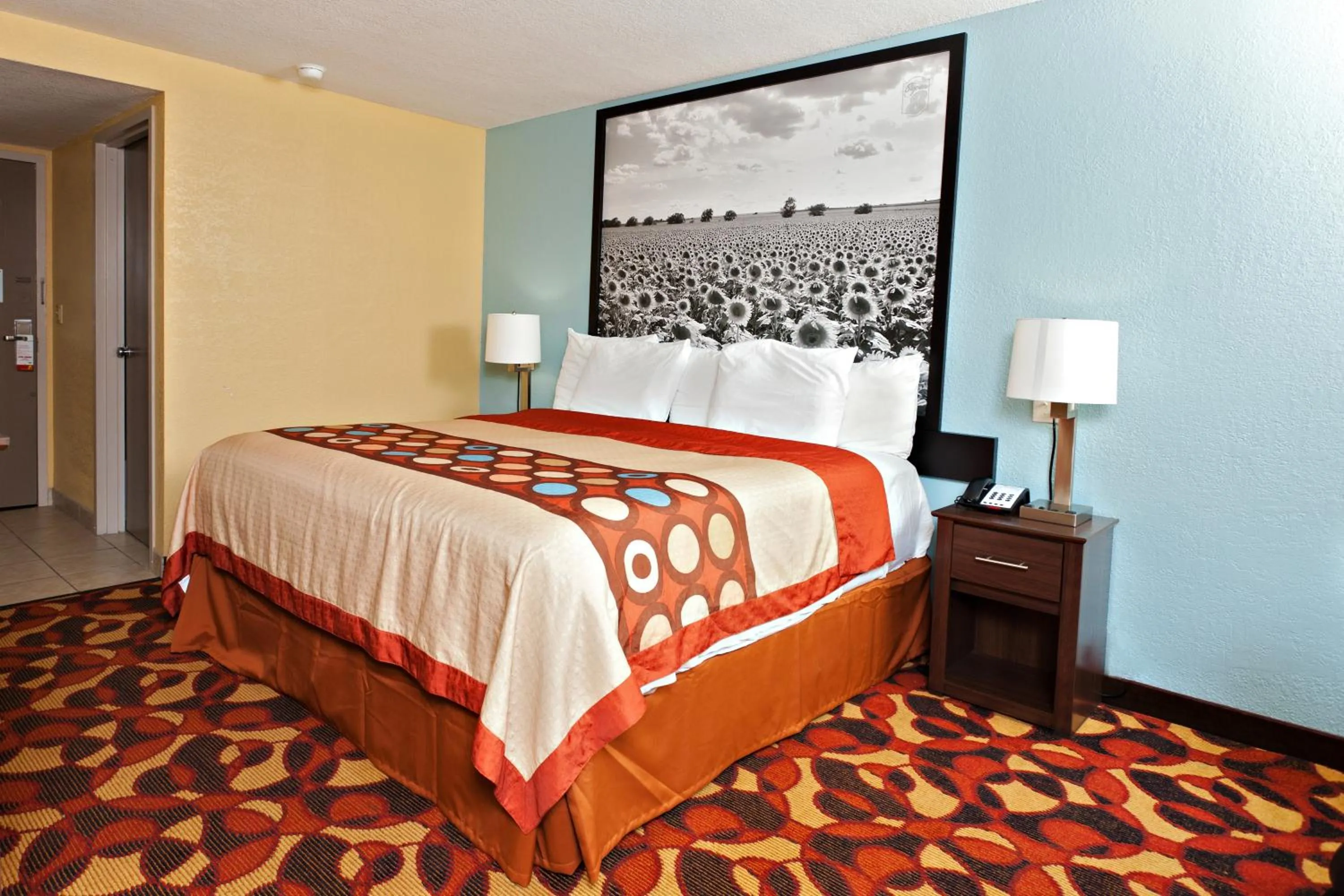 Bed in Super 8 by Wyndham Wichita Airport West Kellogg