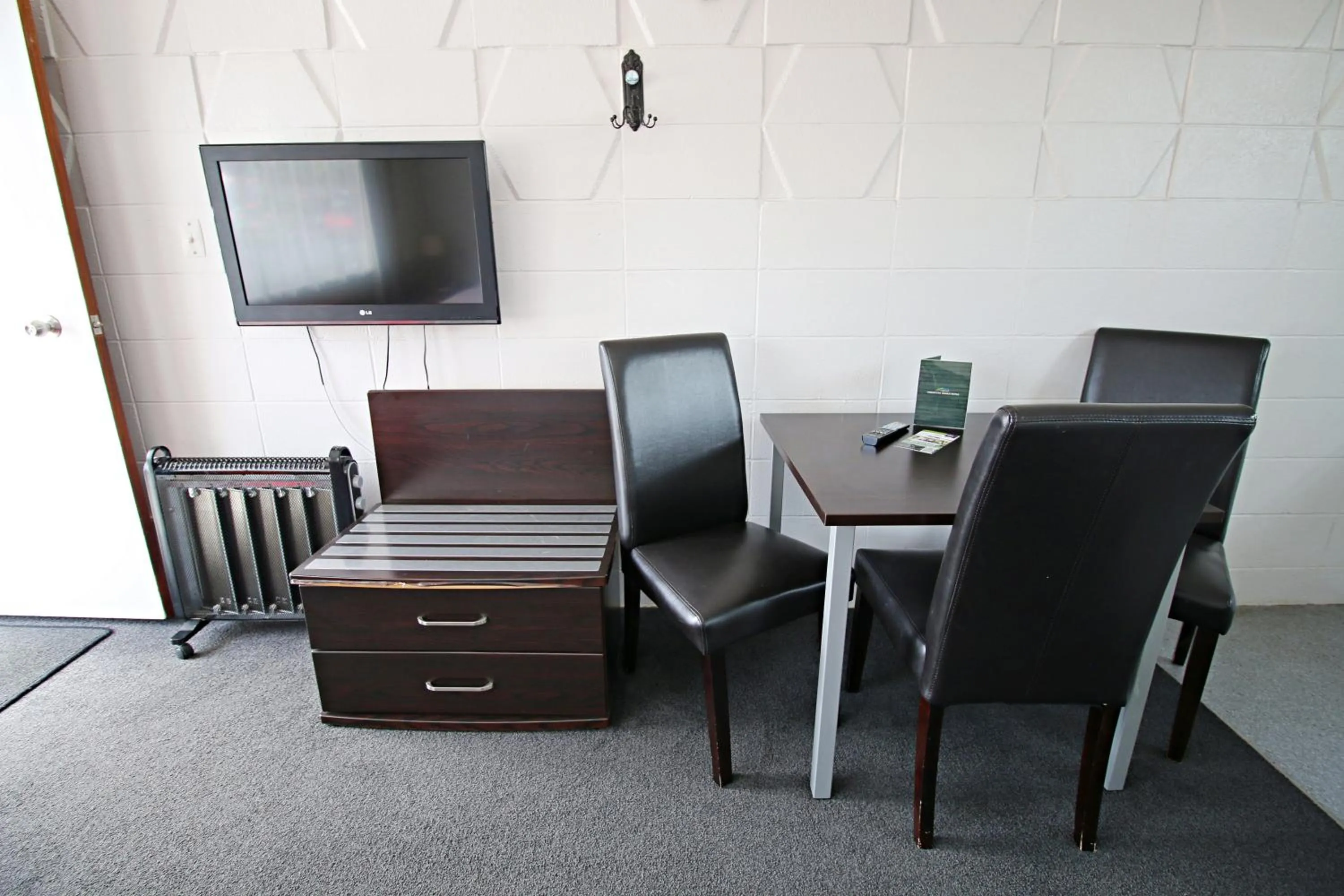 Forgotten World Motel