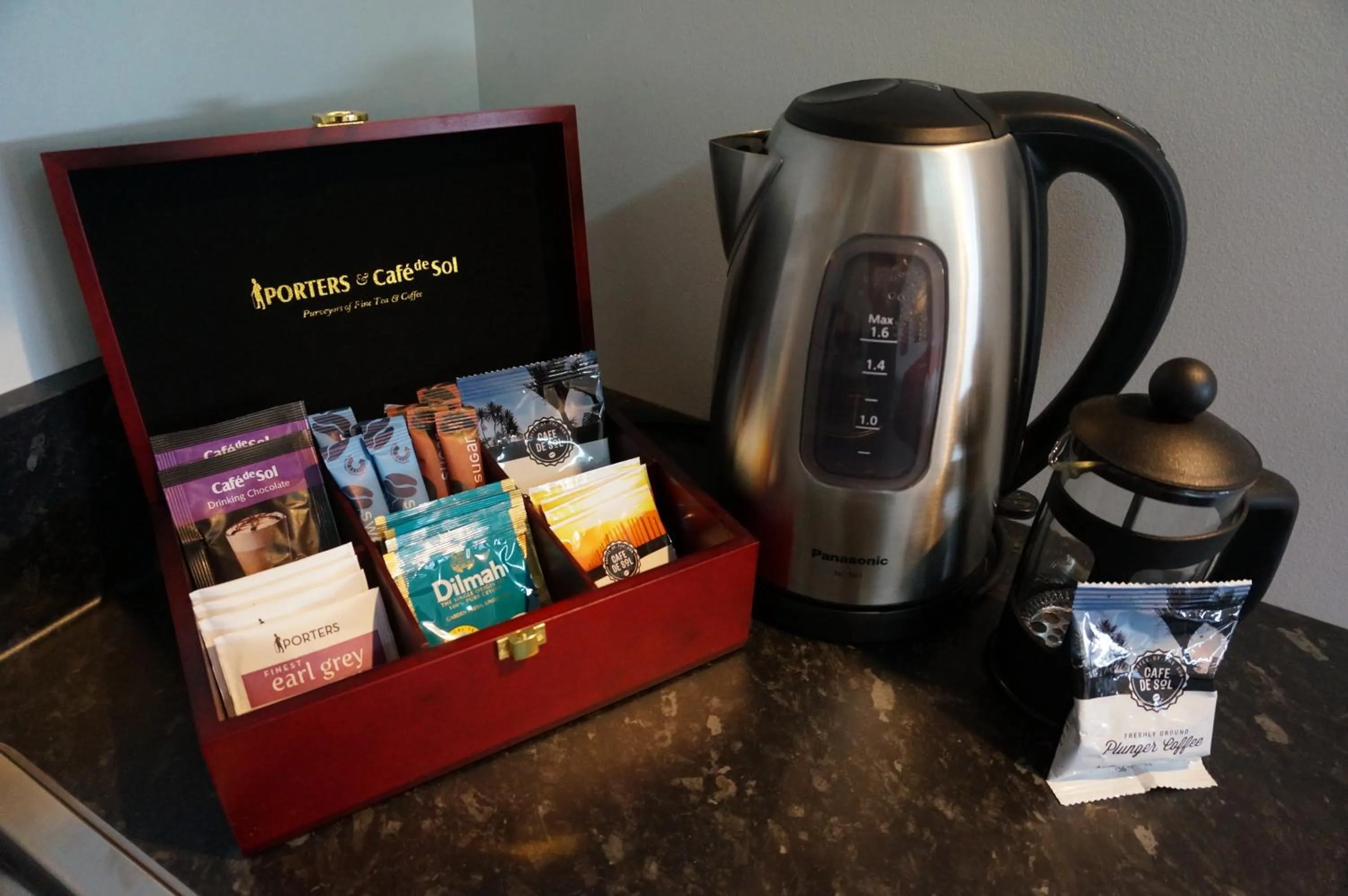 Coffee/tea facilities in Forgotten World Motel