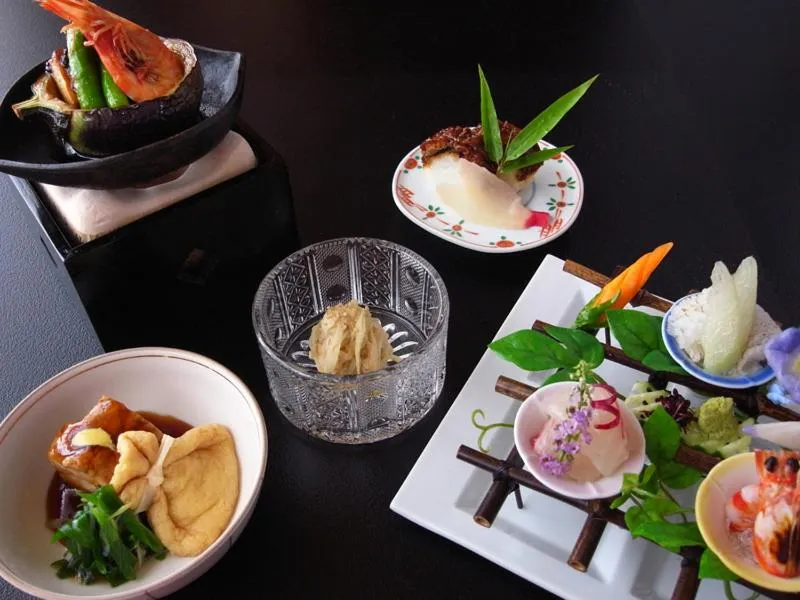 Food in Izumiya Ryokan