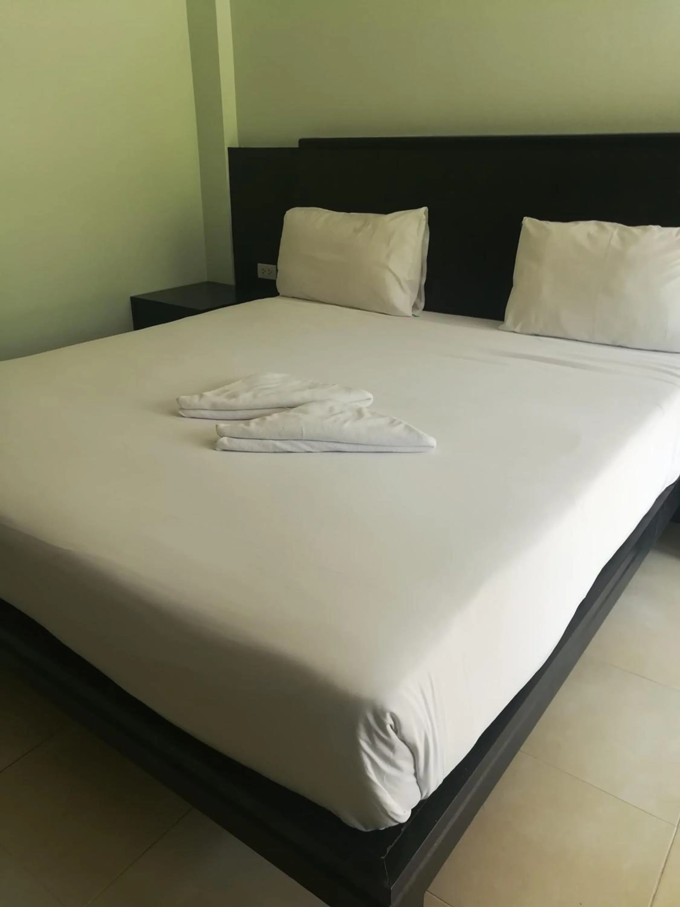 Photo of the whole room, Bed in Orm Thong Hotel - SHA Plus