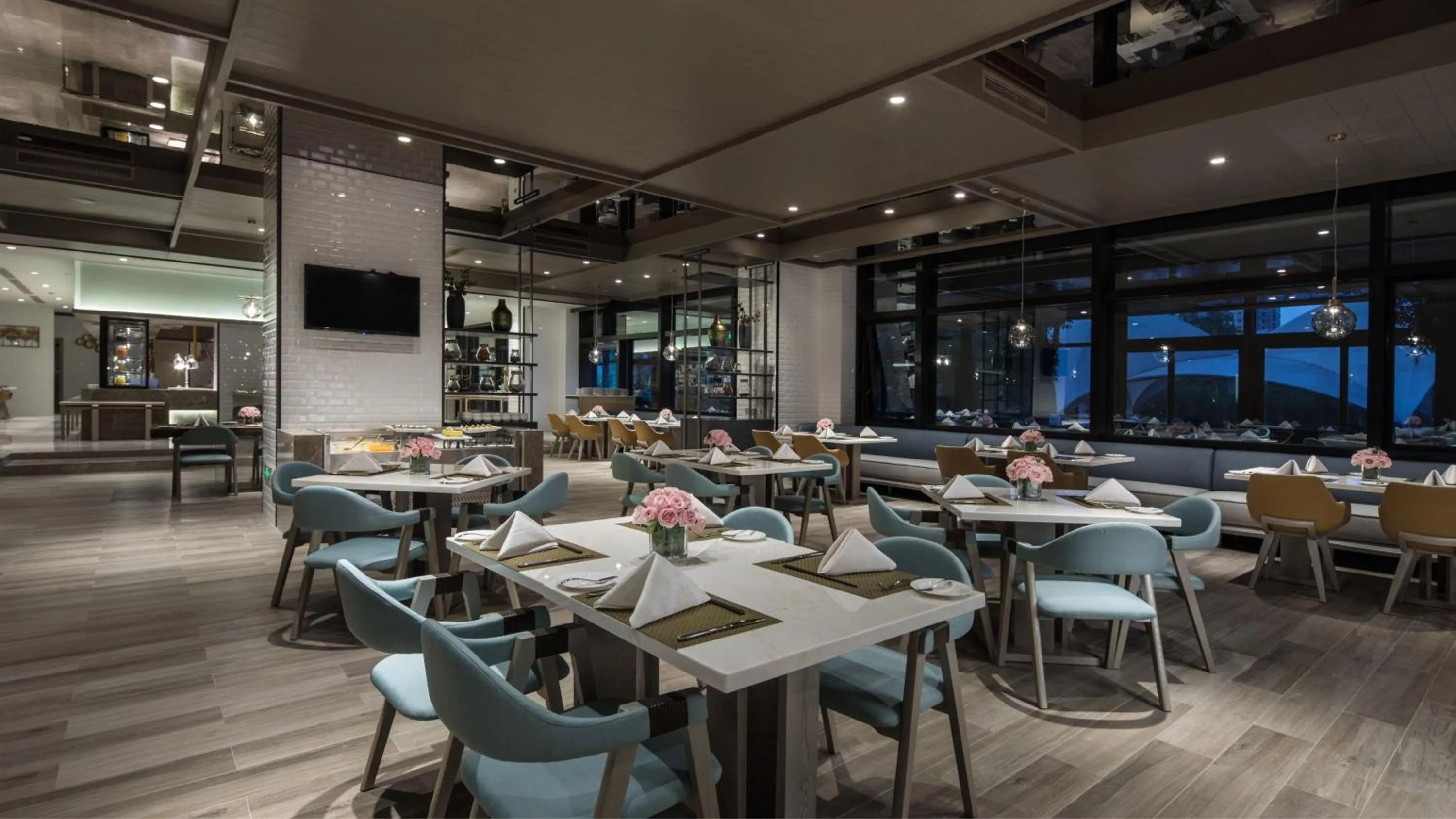 Breakfast in Crowne Plaza Deqing Moganshan by IHG