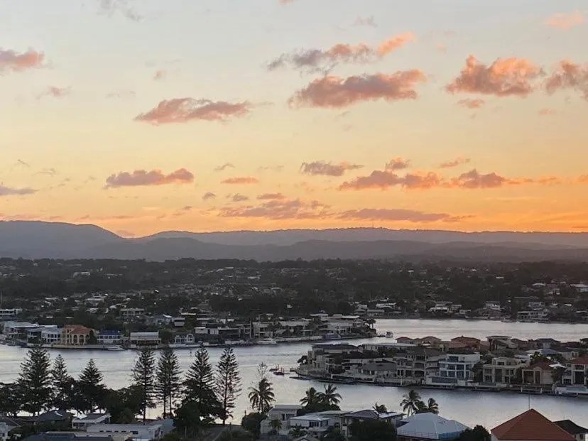 Mountain view in Hi Surf Beachfront Resort Apartments OFFICIAL SITE