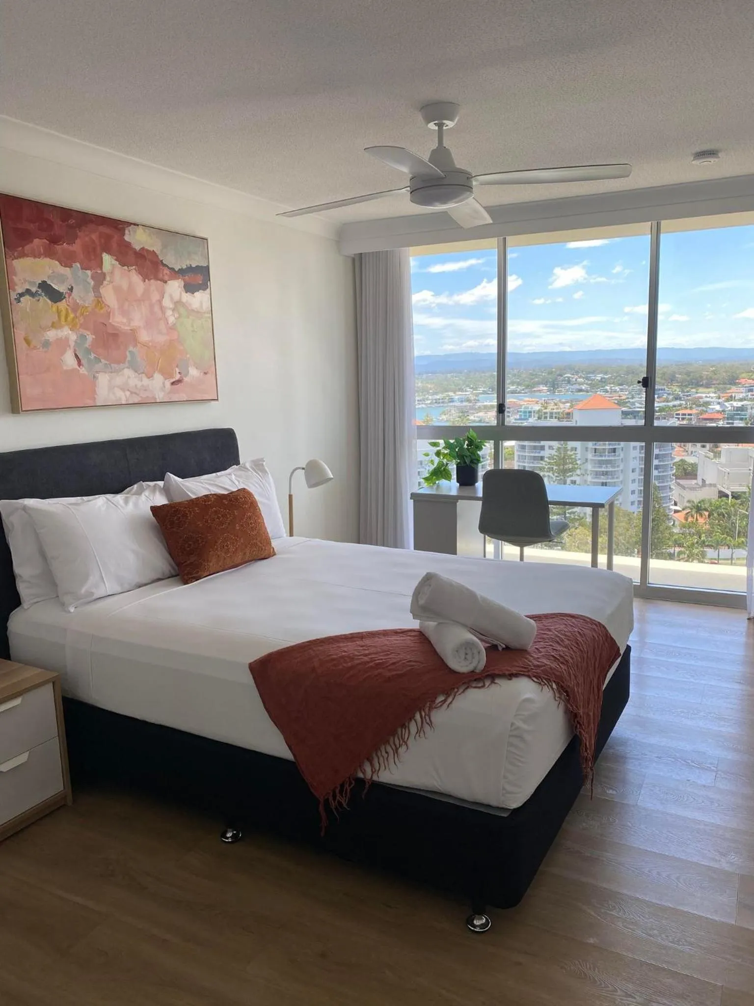 Bedroom, Bed in Hi Surf Beachfront Resort Apartments OFFICIAL SITE