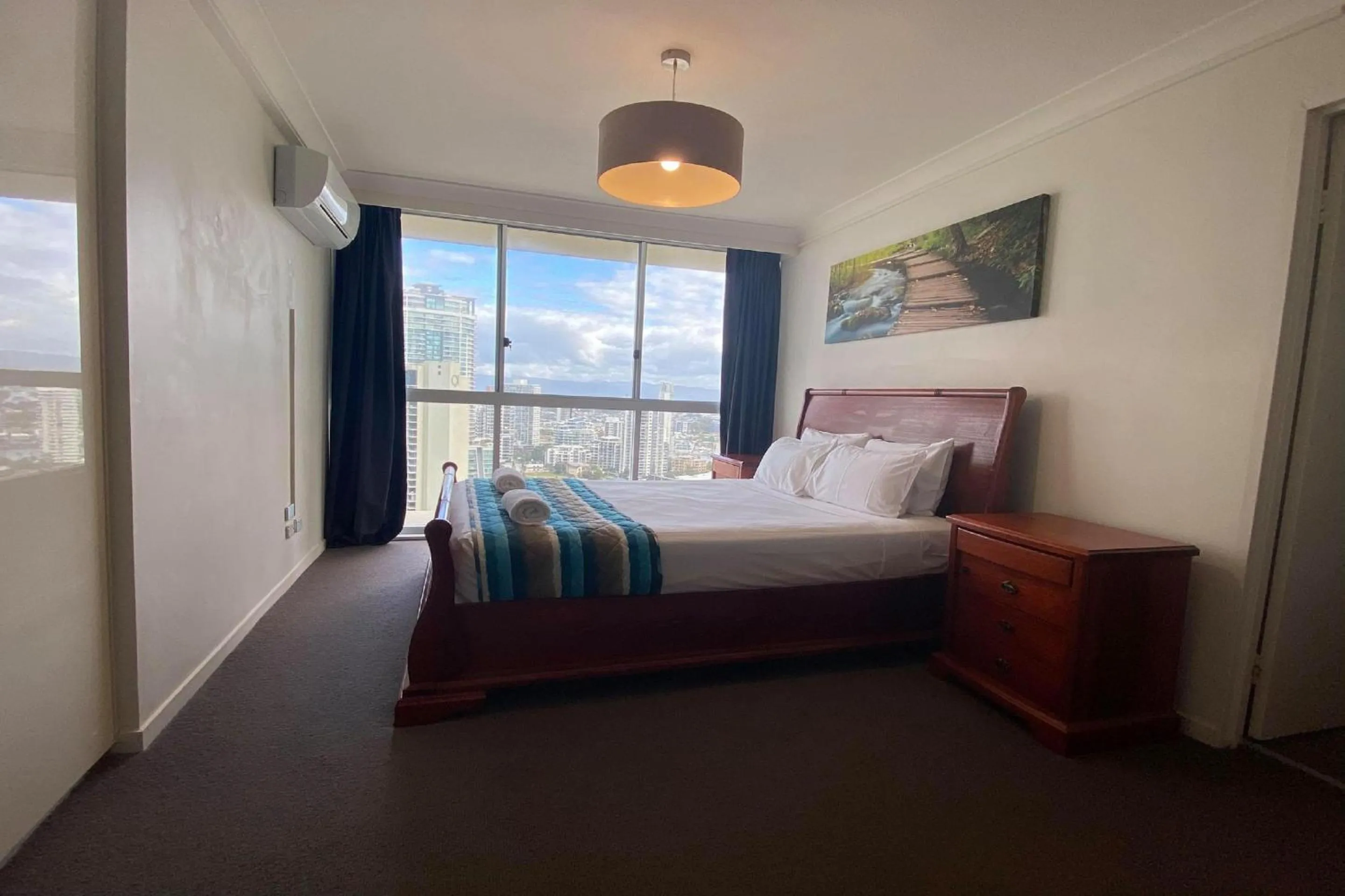 Bedroom, Bed in Hi Surf Beachfront Resort Apartments OFFICIAL SITE