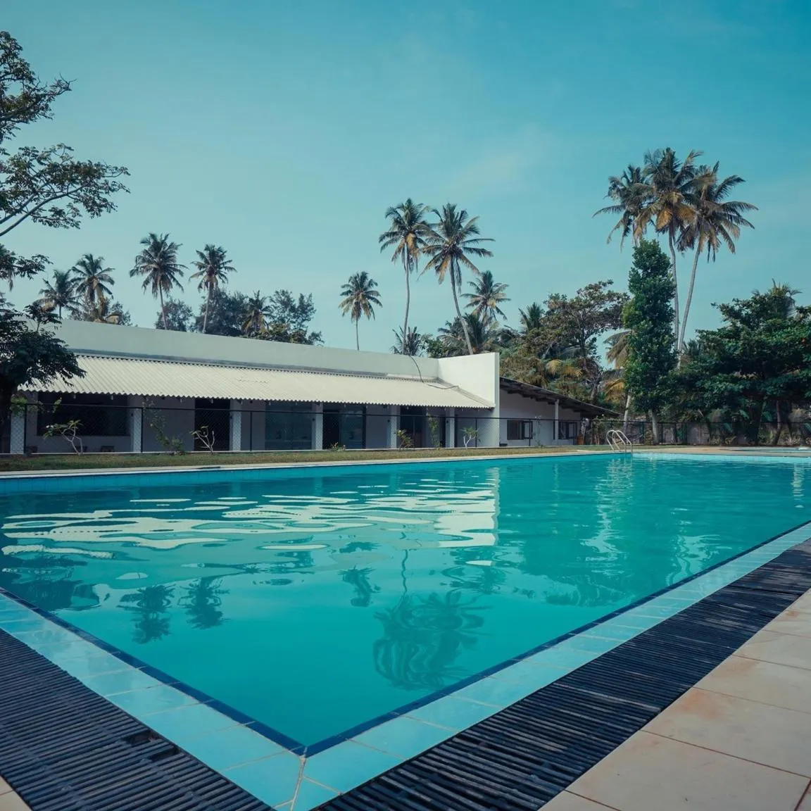  in Reef Garden Hotel