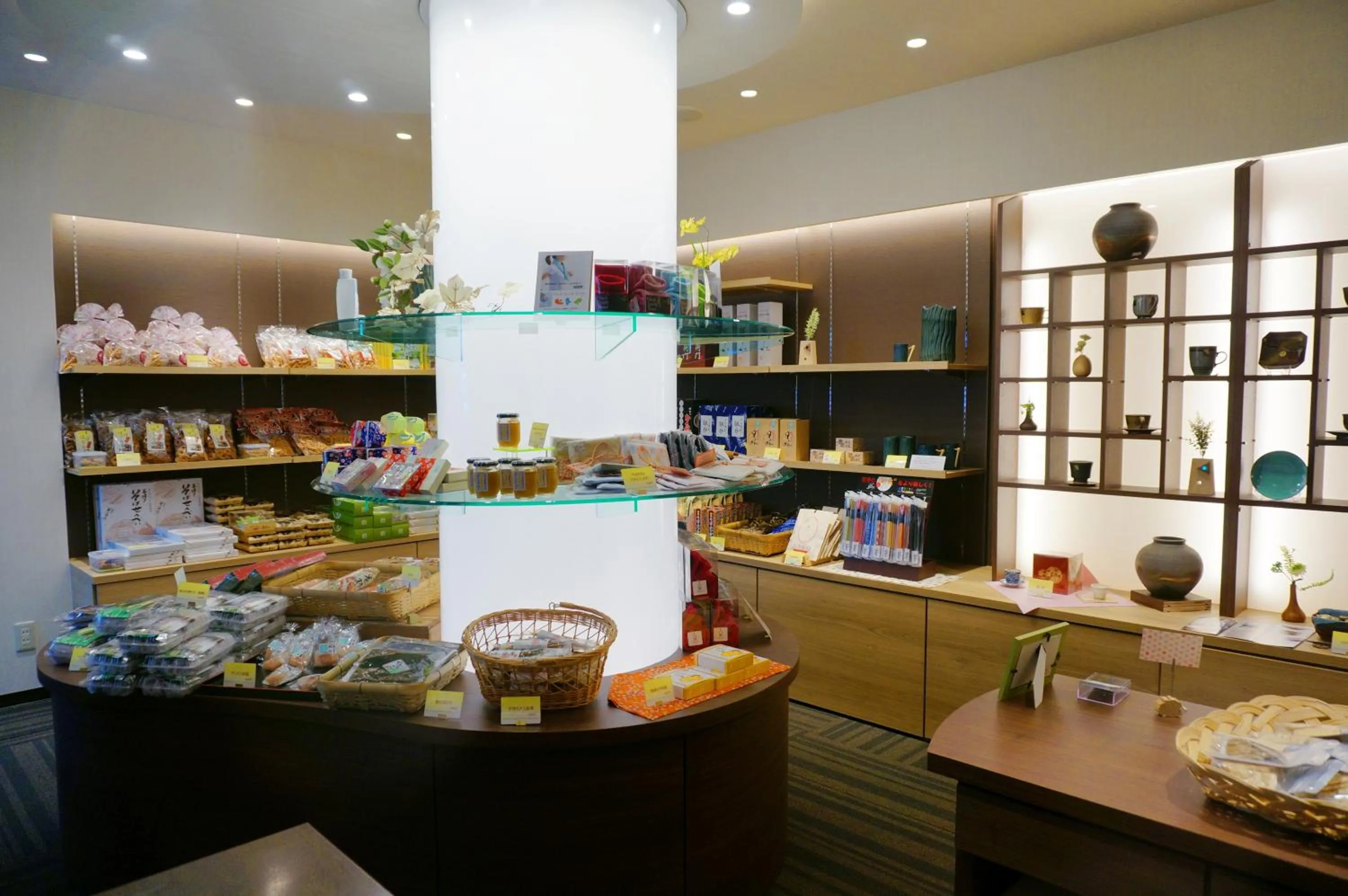 On-site shops in Iya Onsen