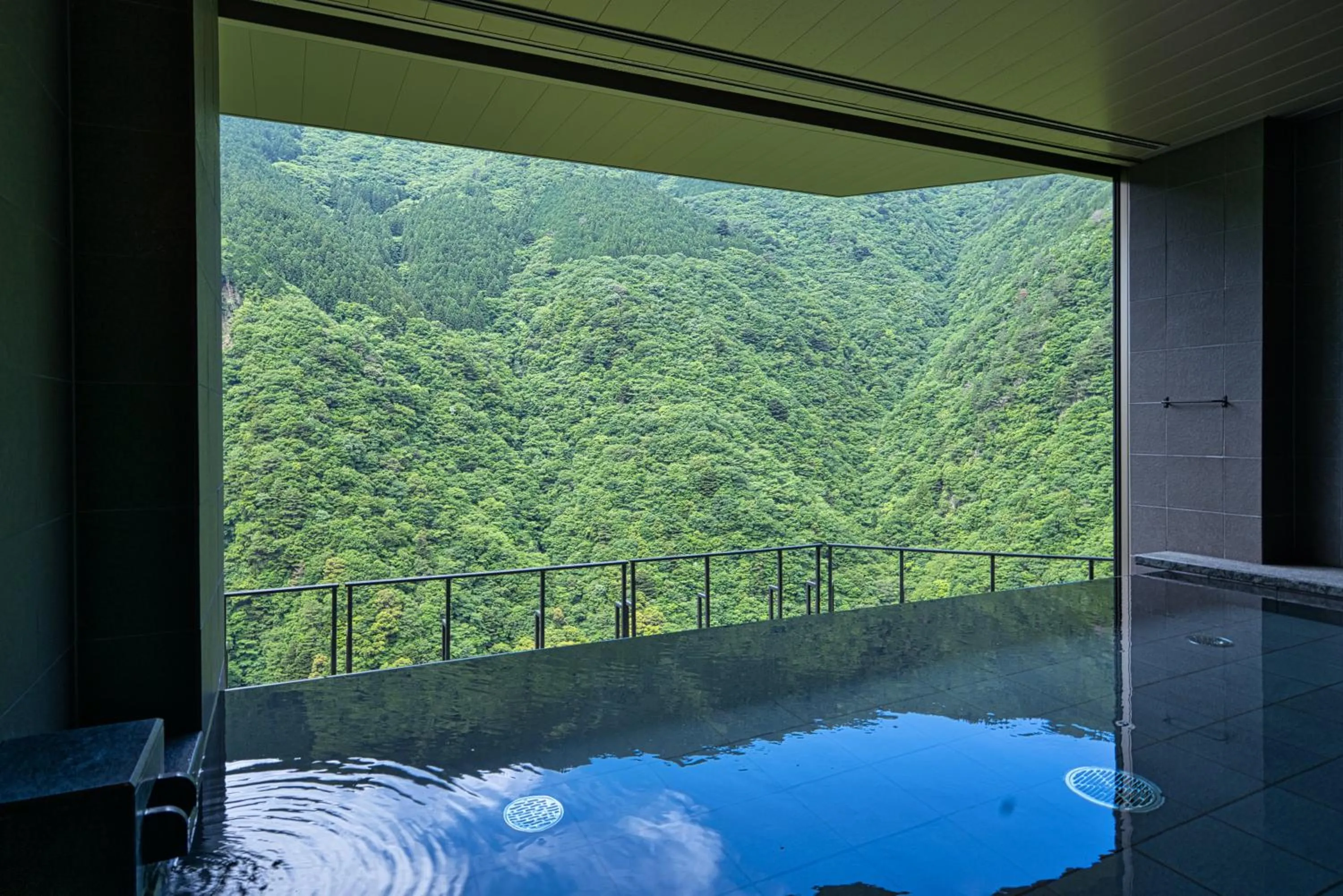 Hot Spring Bath in Iya Onsen
