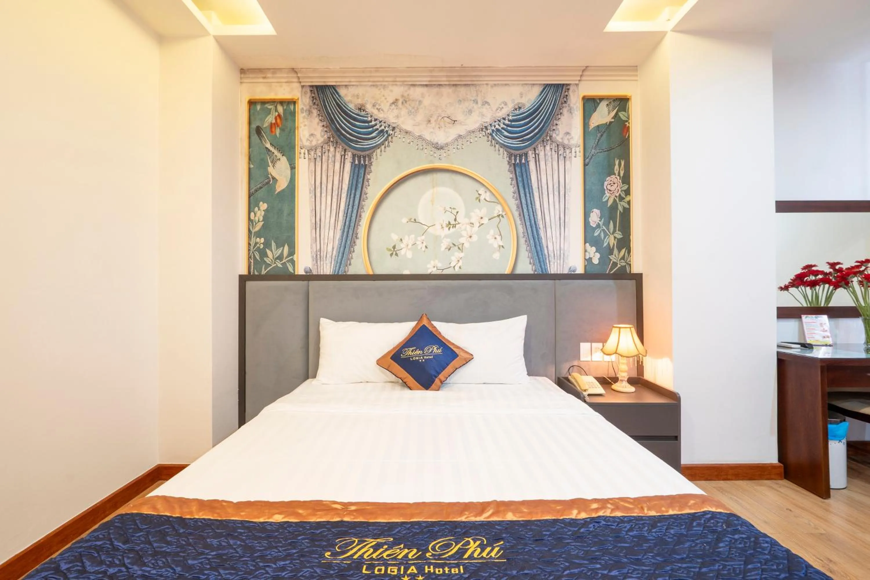 Bed in Thien Phu Logia Hotel