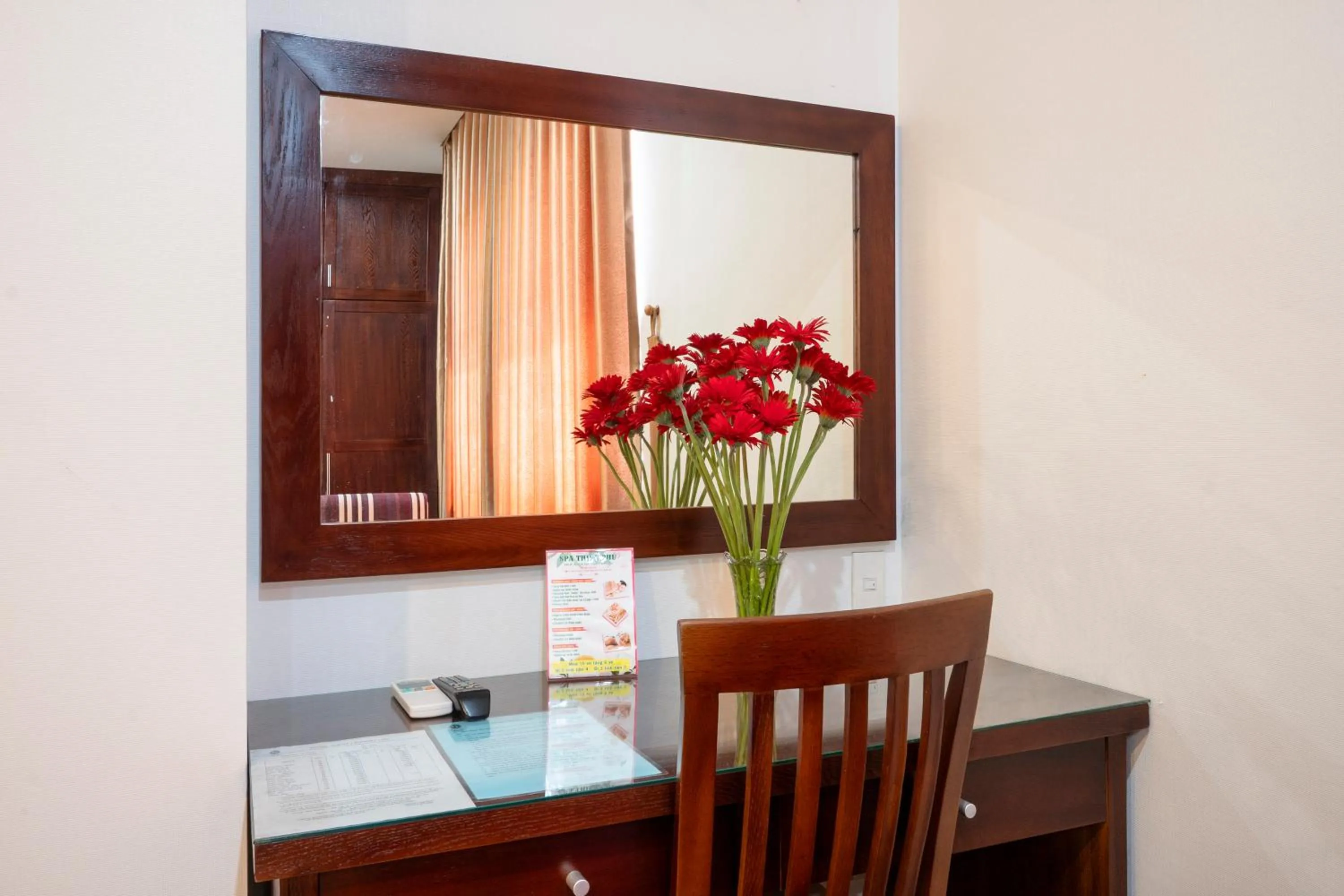 TV and multimedia in Thien Phu Logia Hotel