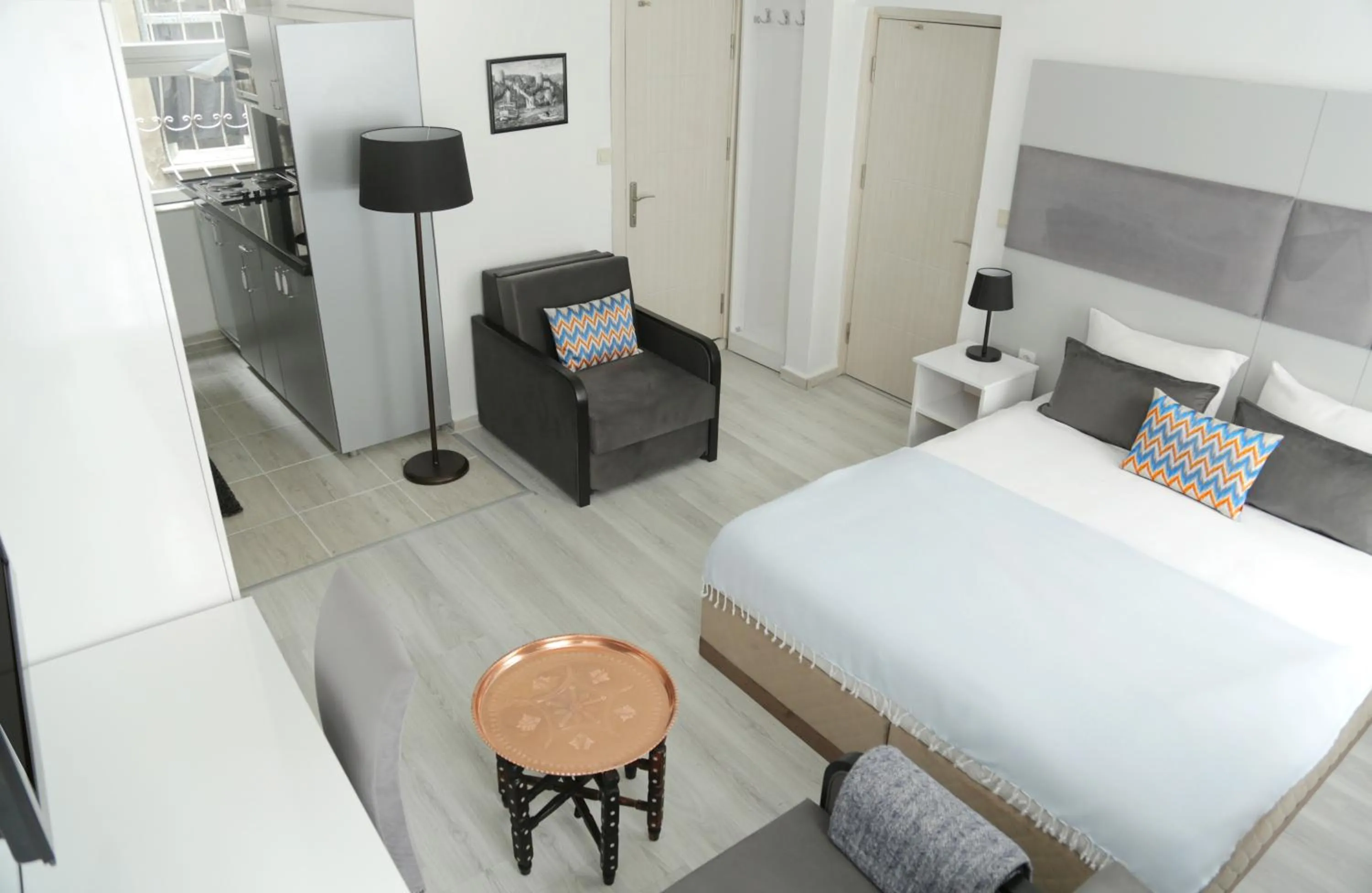 Photo of the whole room, Bed in Bayer Hotel