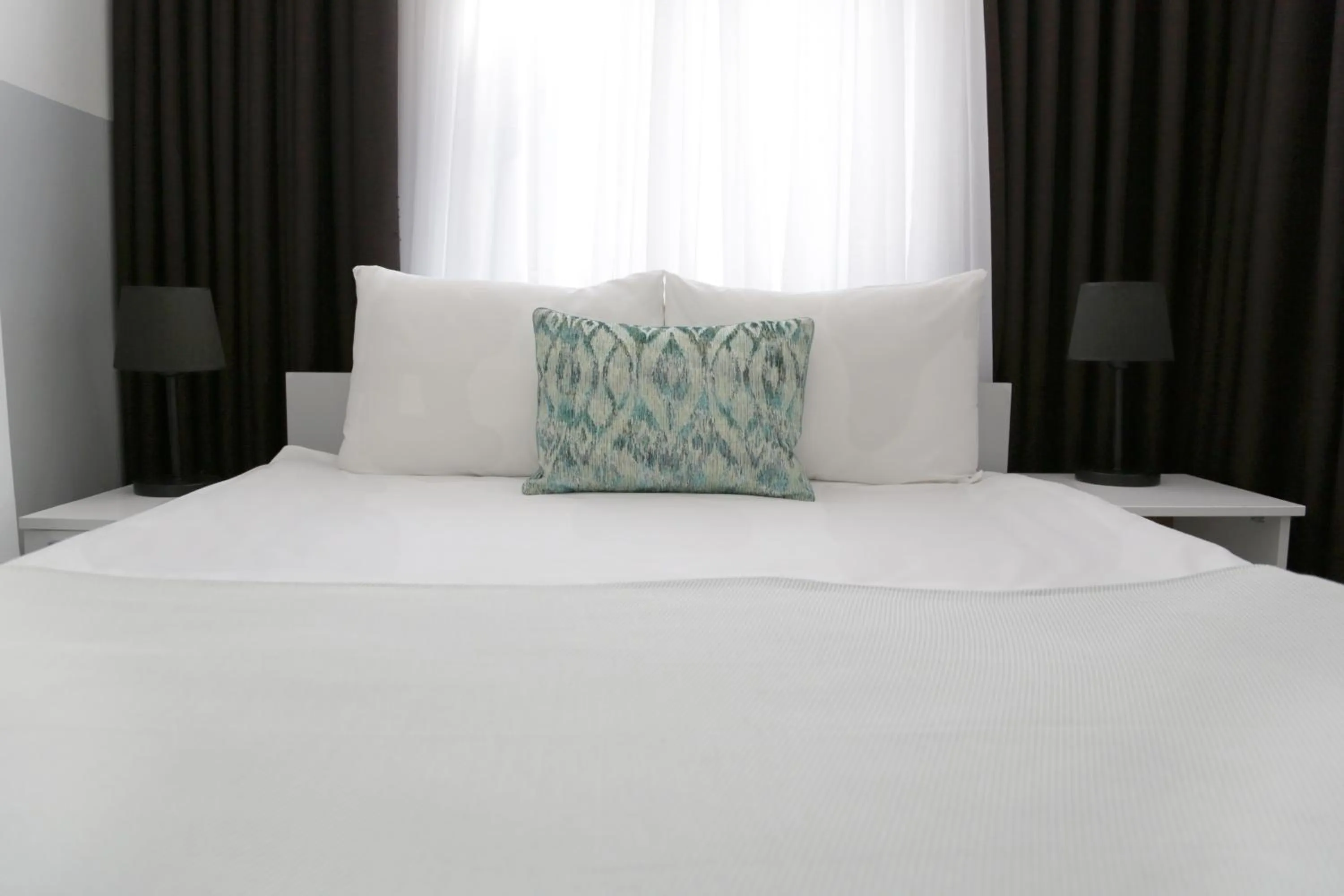 Photo of the whole room, Bed in Bayer Hotel