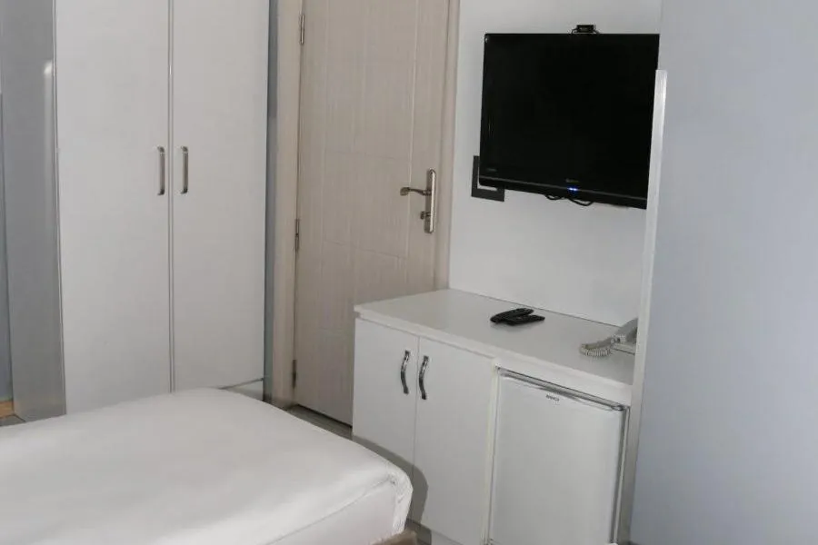 TV and multimedia in Bayer Hotel