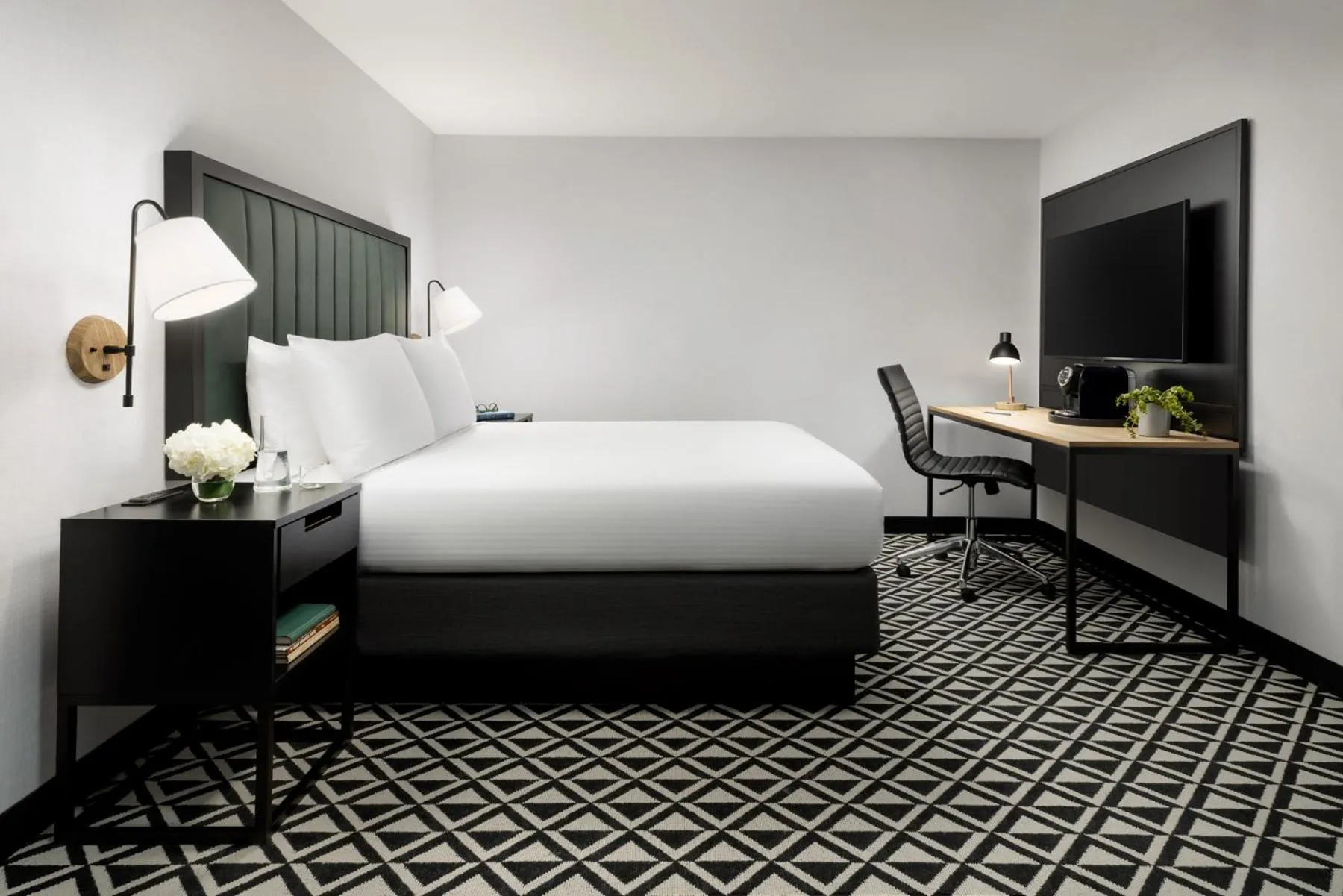 Bed in Arcadian Hotel