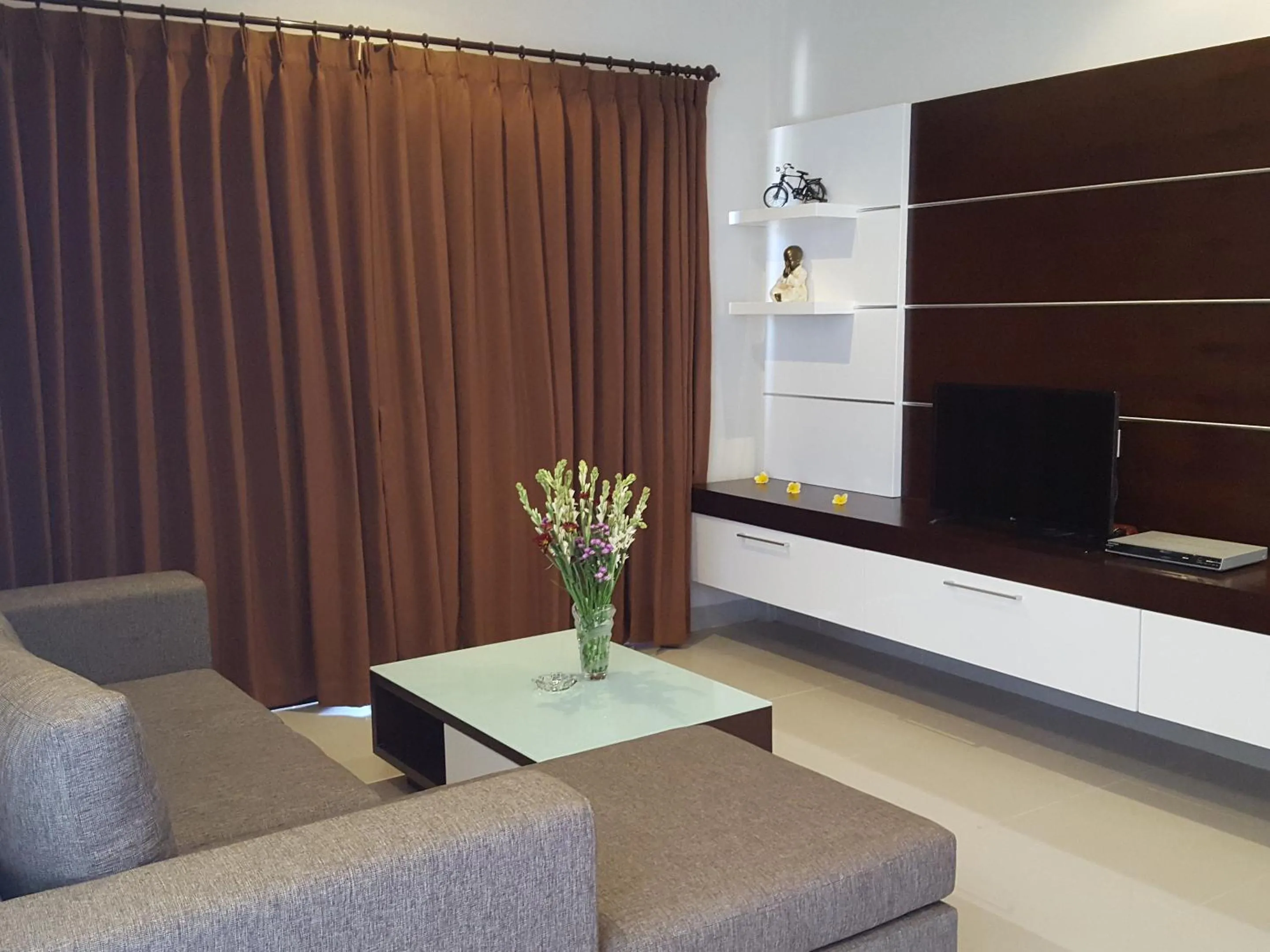 TV and multimedia in Juada Garden