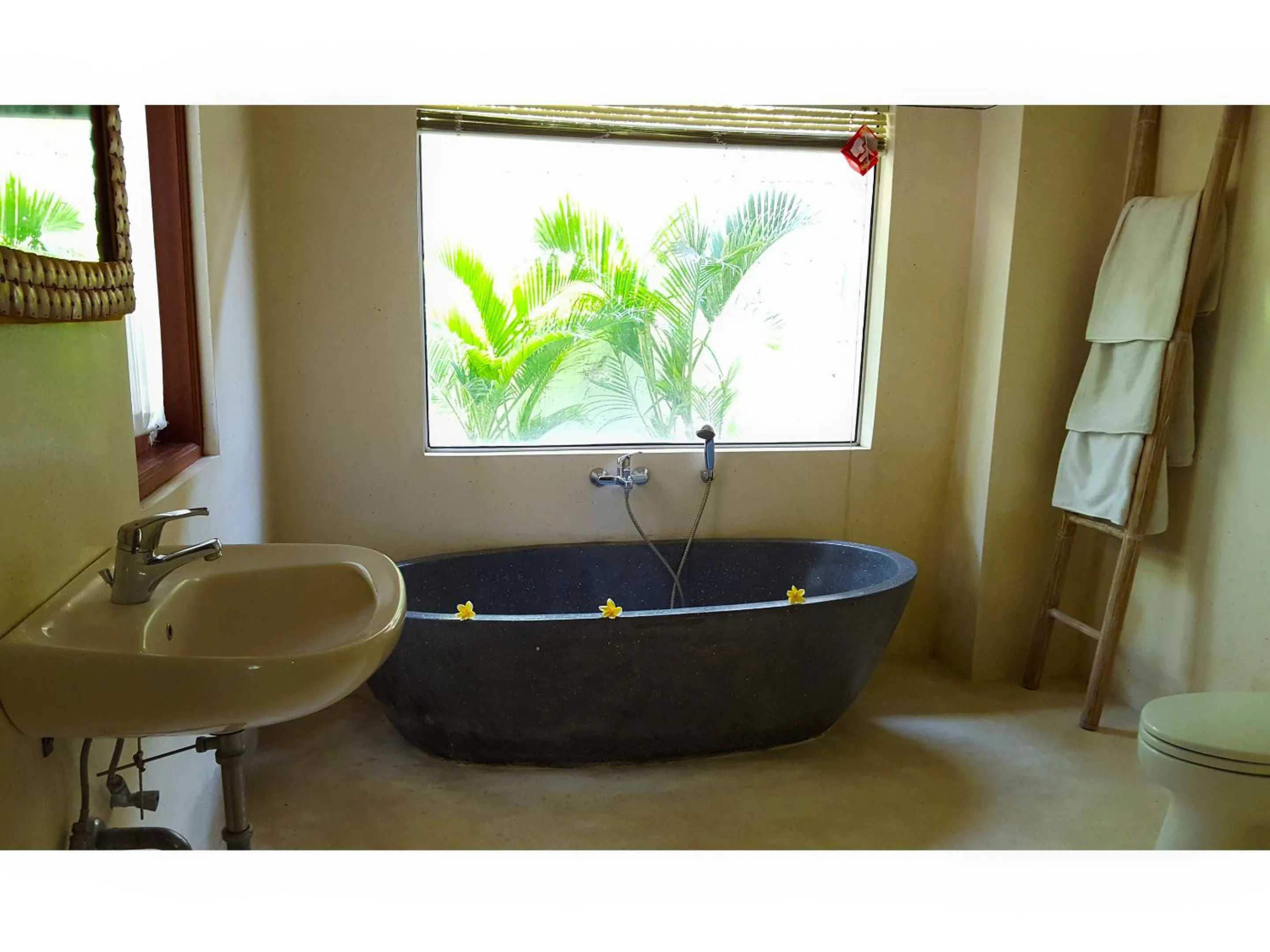 Bathroom in Juada Garden