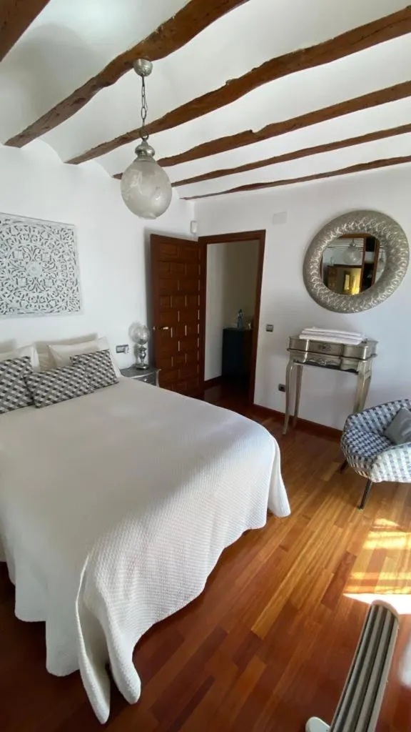 Bed in La Posada de Chinchilla