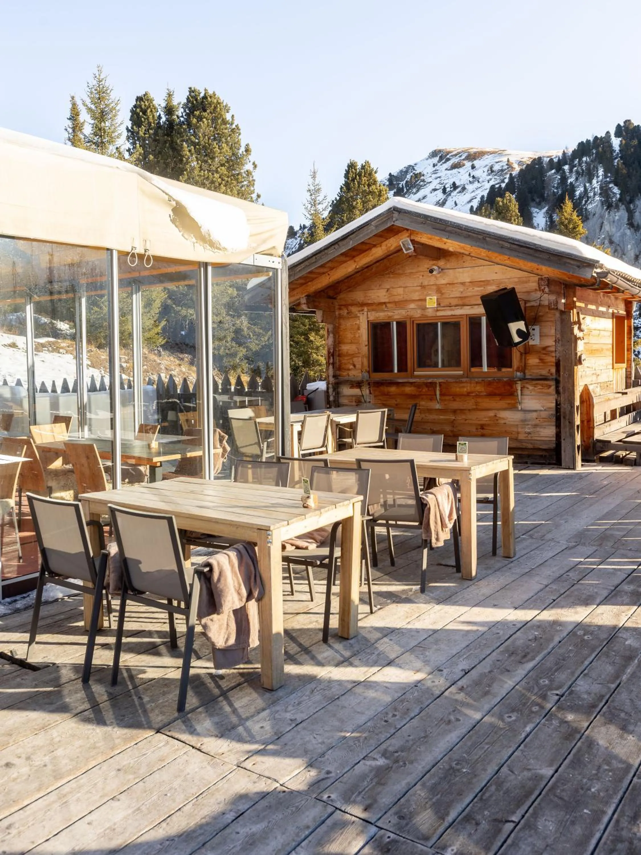 Restaurant/places to eat in Hotel Scoiattolo