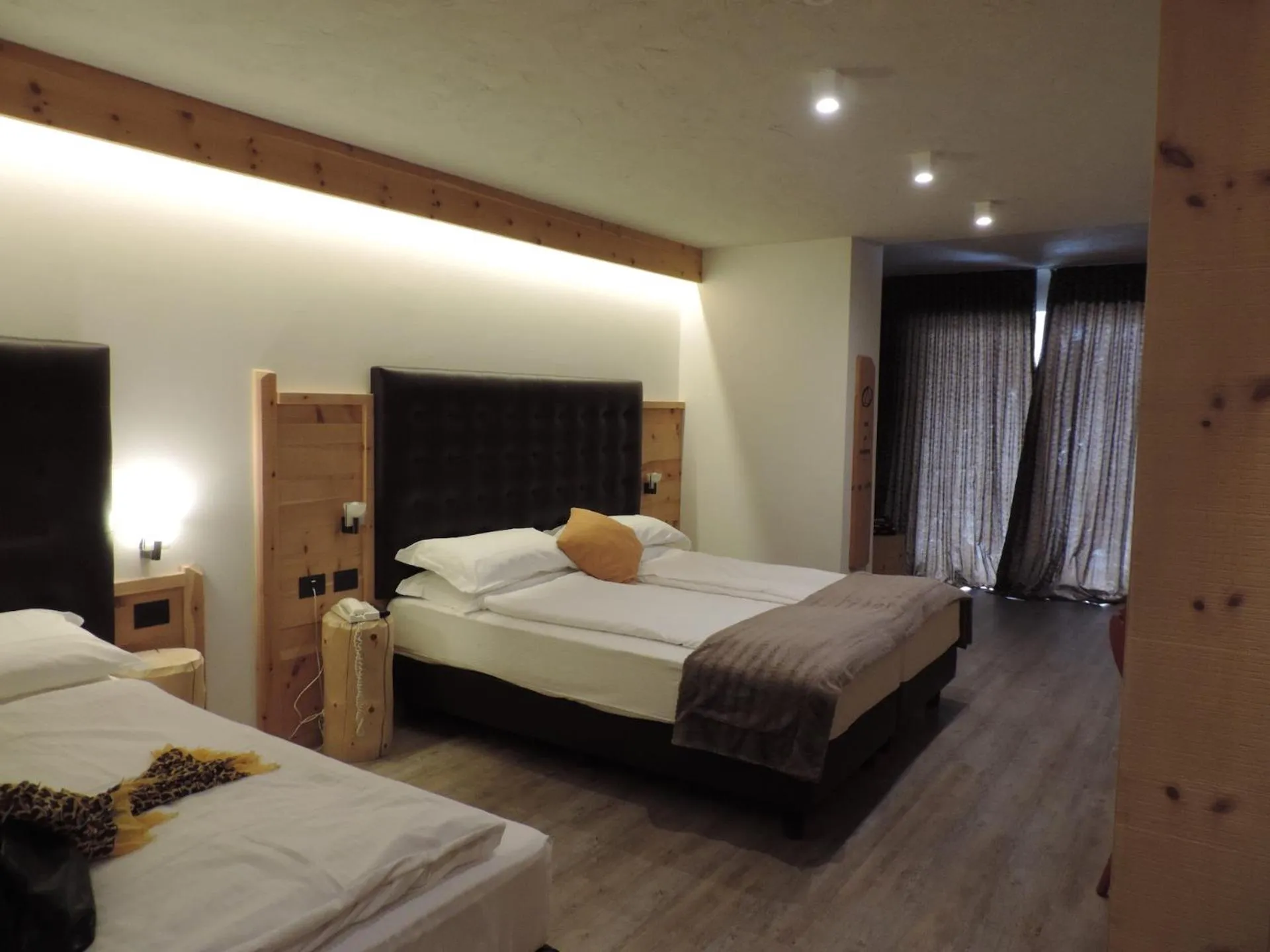 Bed in Hotel Scoiattolo