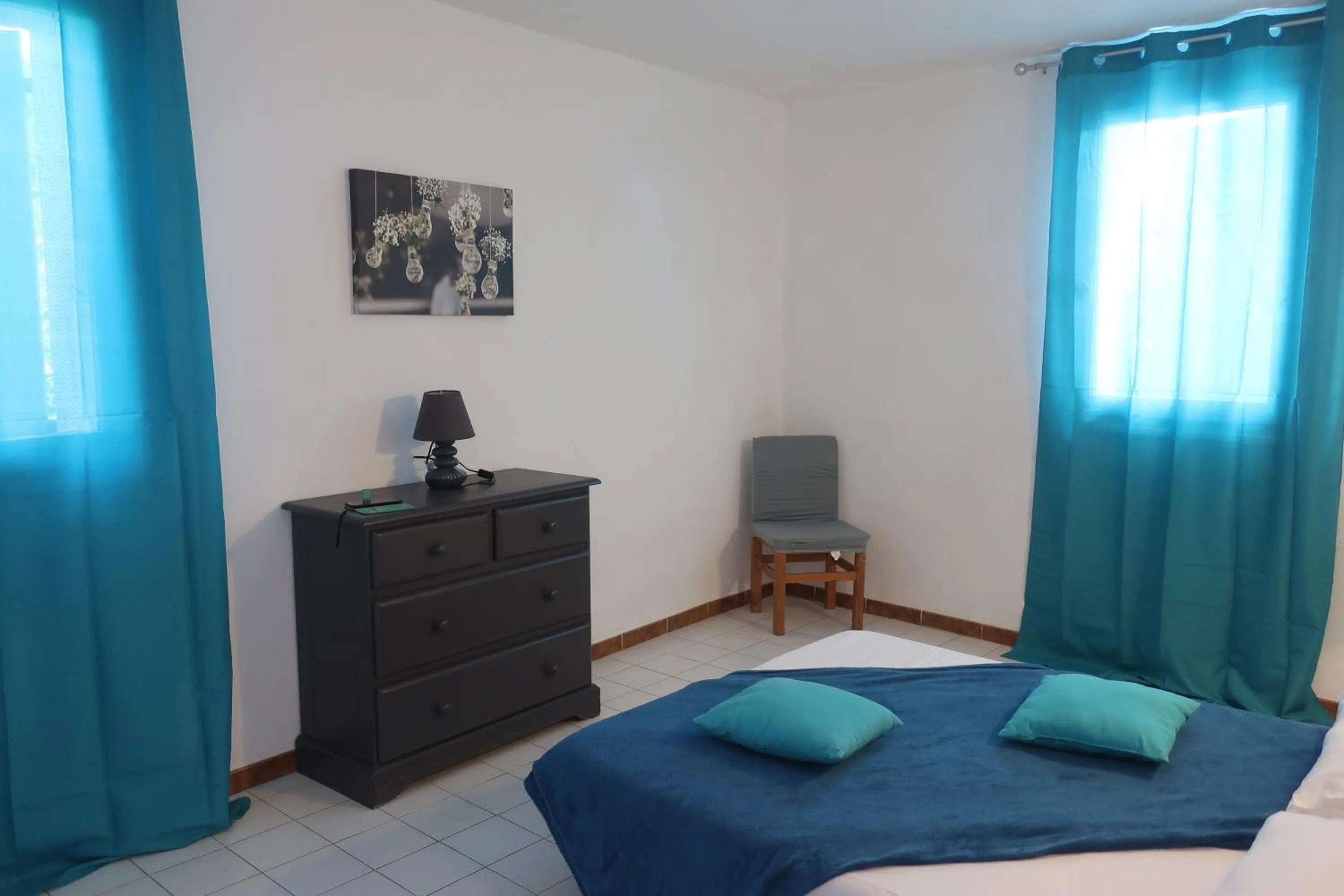 Photo of the whole room, Bed in Domaine Bocca di Feno