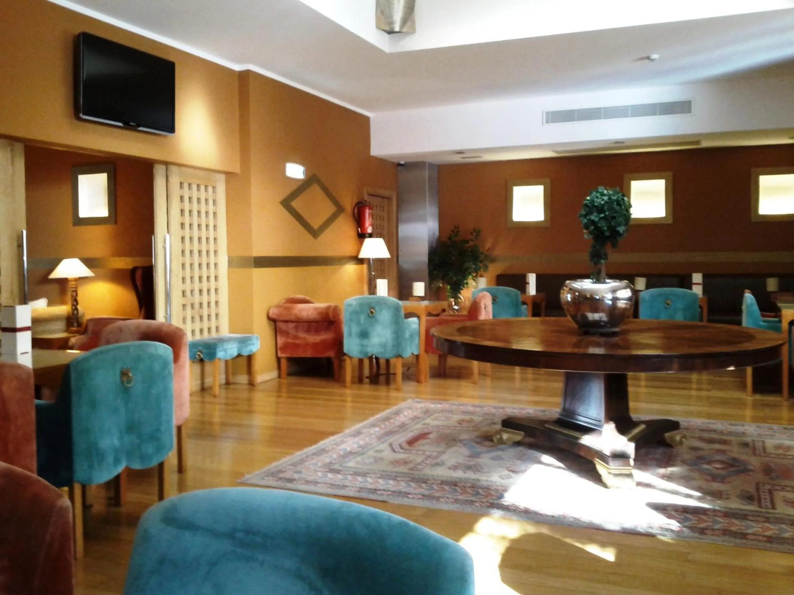 Lounge or bar in Hotel Central Parque