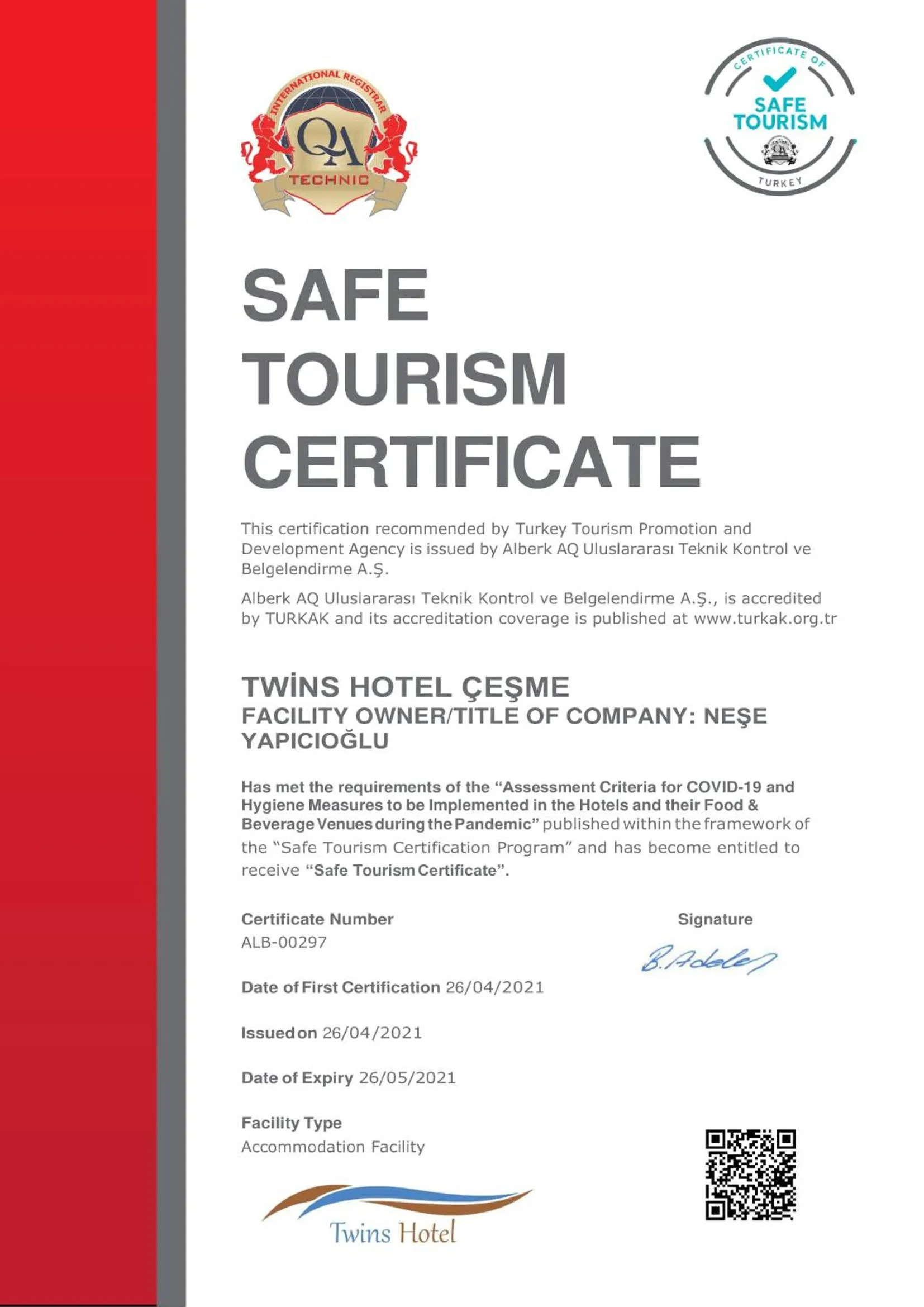 Property building in Twins Hotel Çeşme