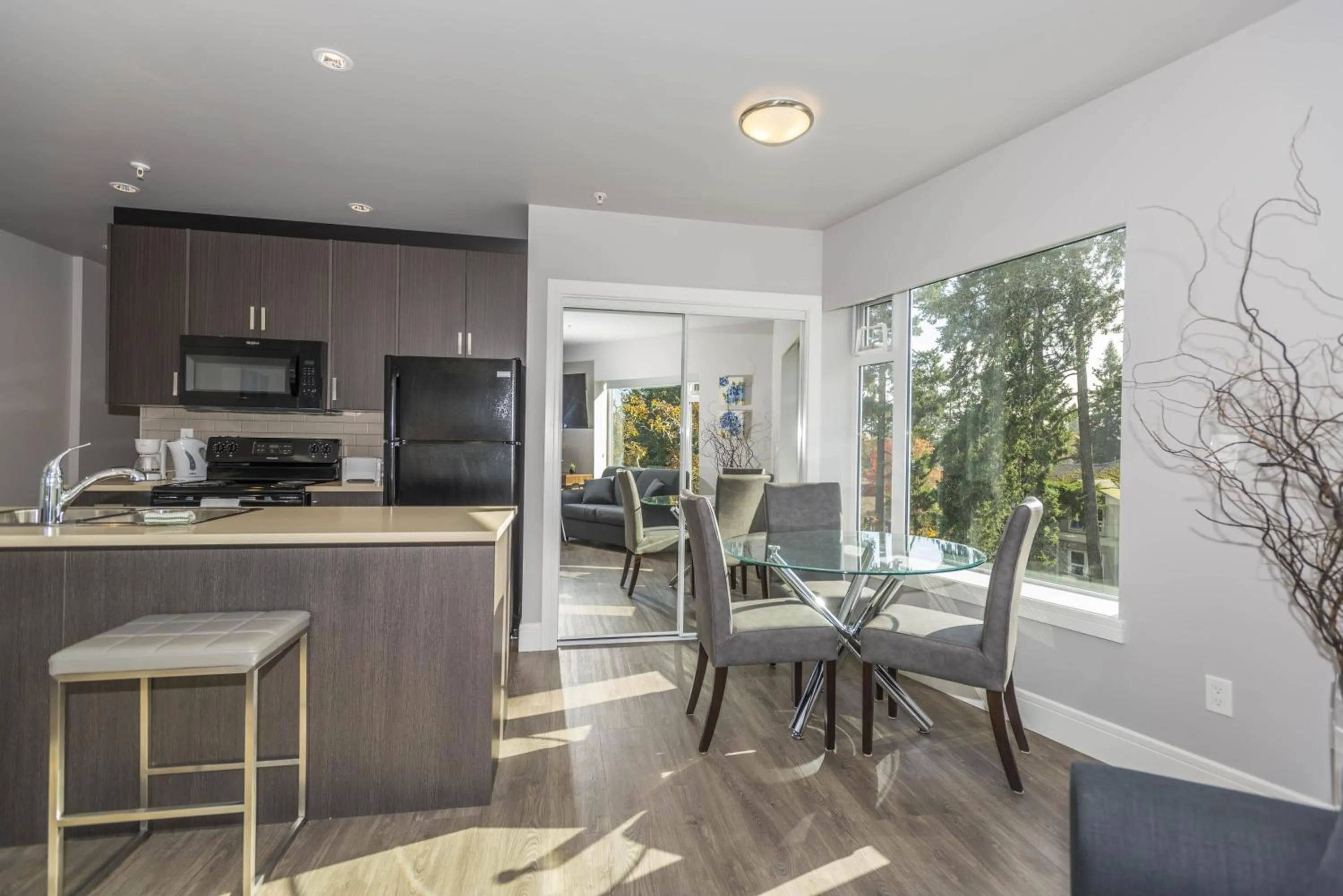 Dining area in SoLo Suites