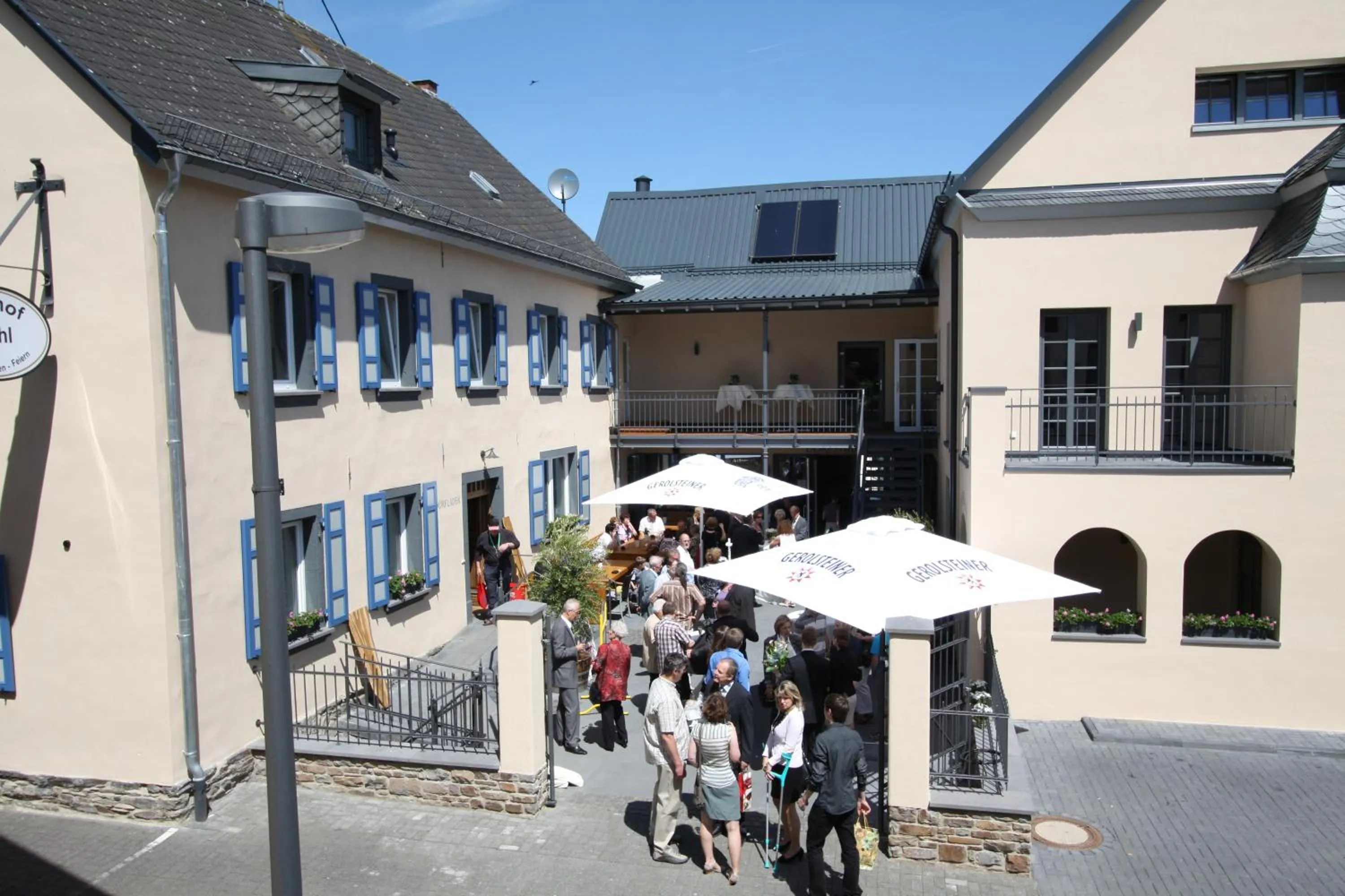 Facade/entrance in Eifelhof Brohl