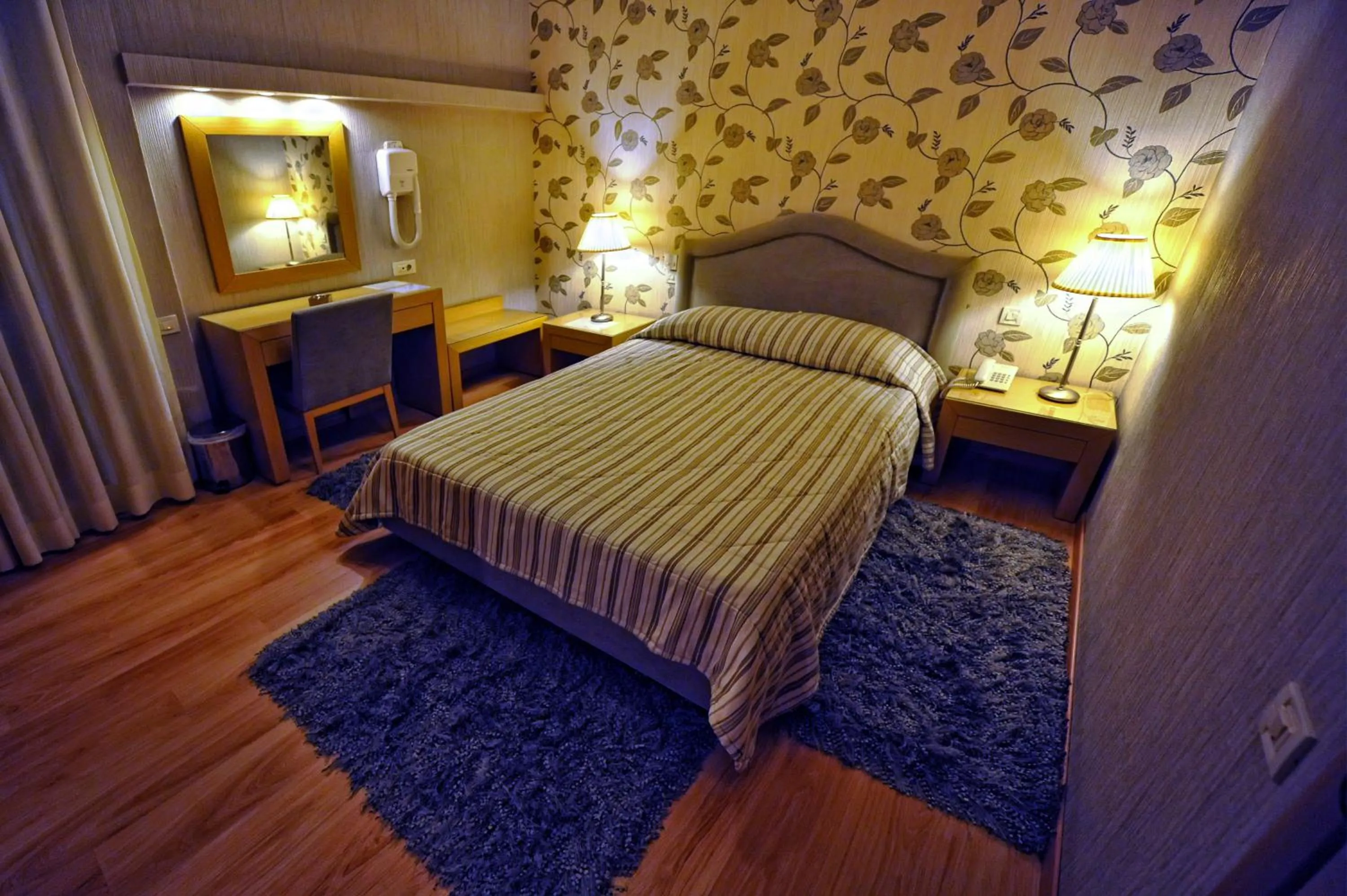 Bedroom, Bed in Haikos Hotel