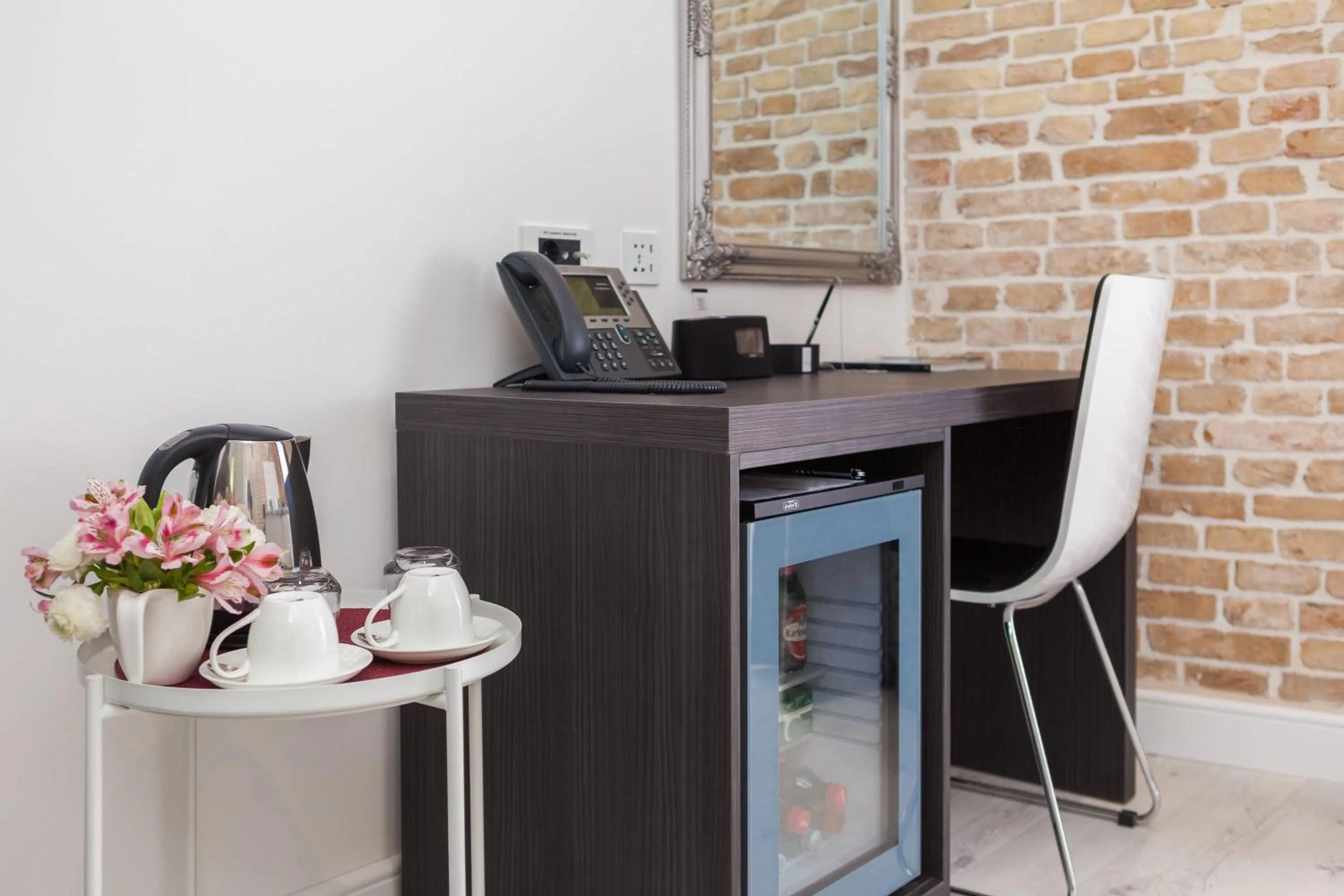 Seating area in Sleep Split