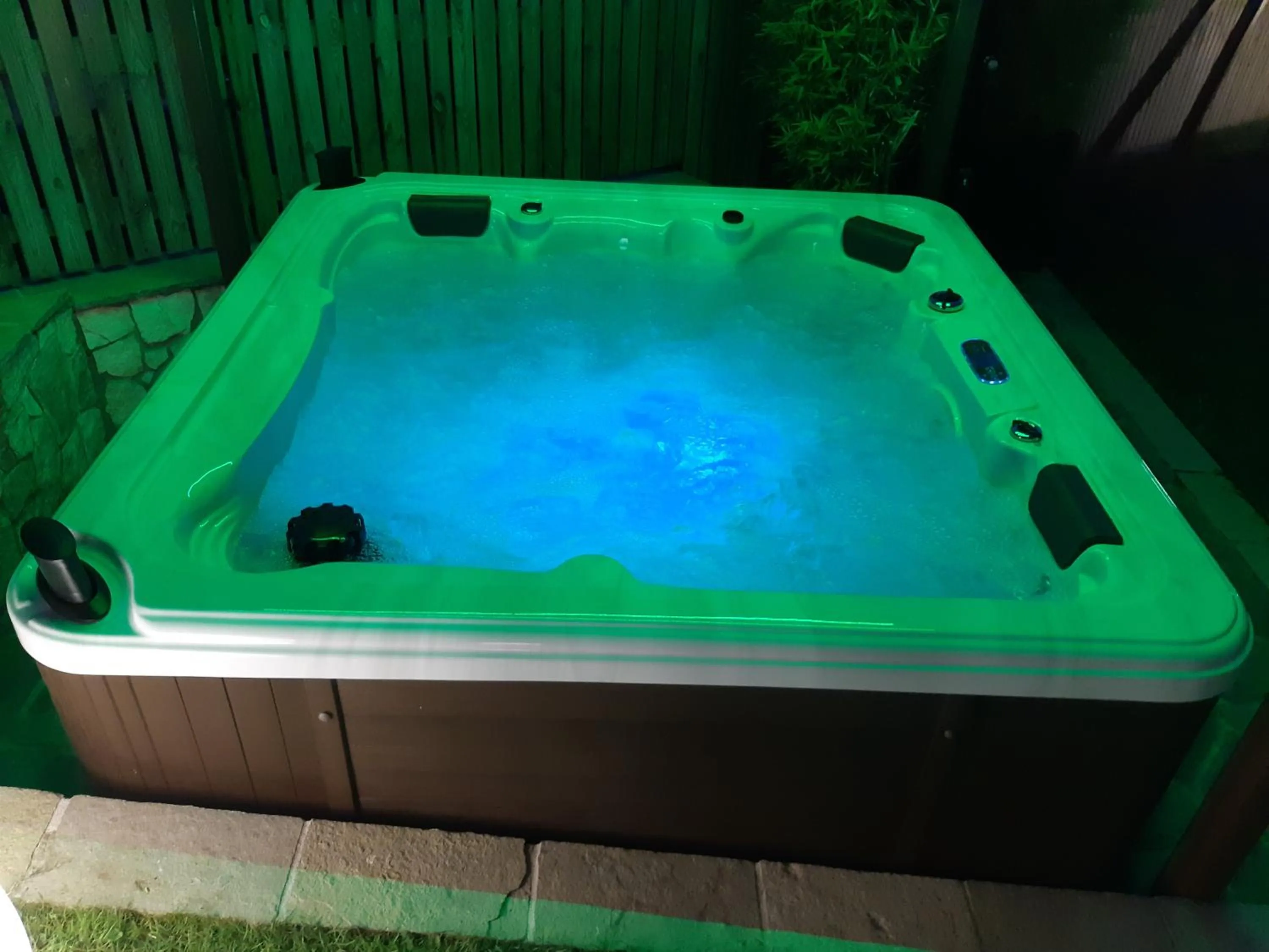 Swimming pool in B&B Villa Emanuel