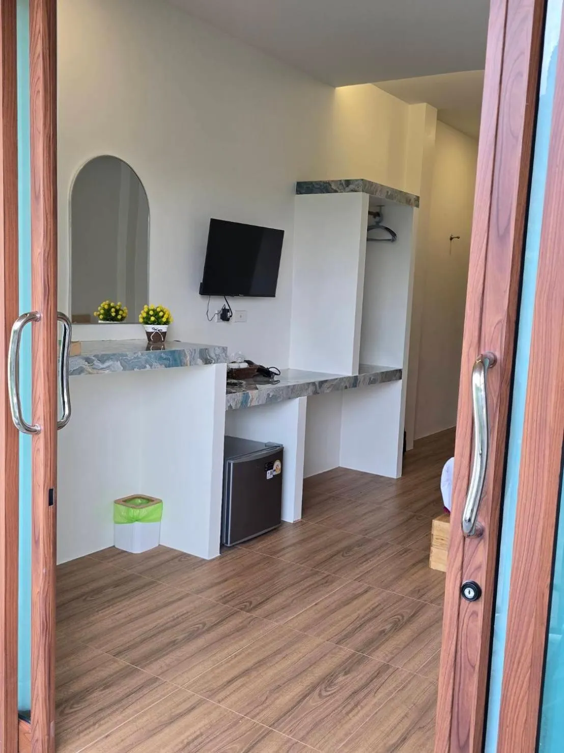 Baannai Lake View Resort