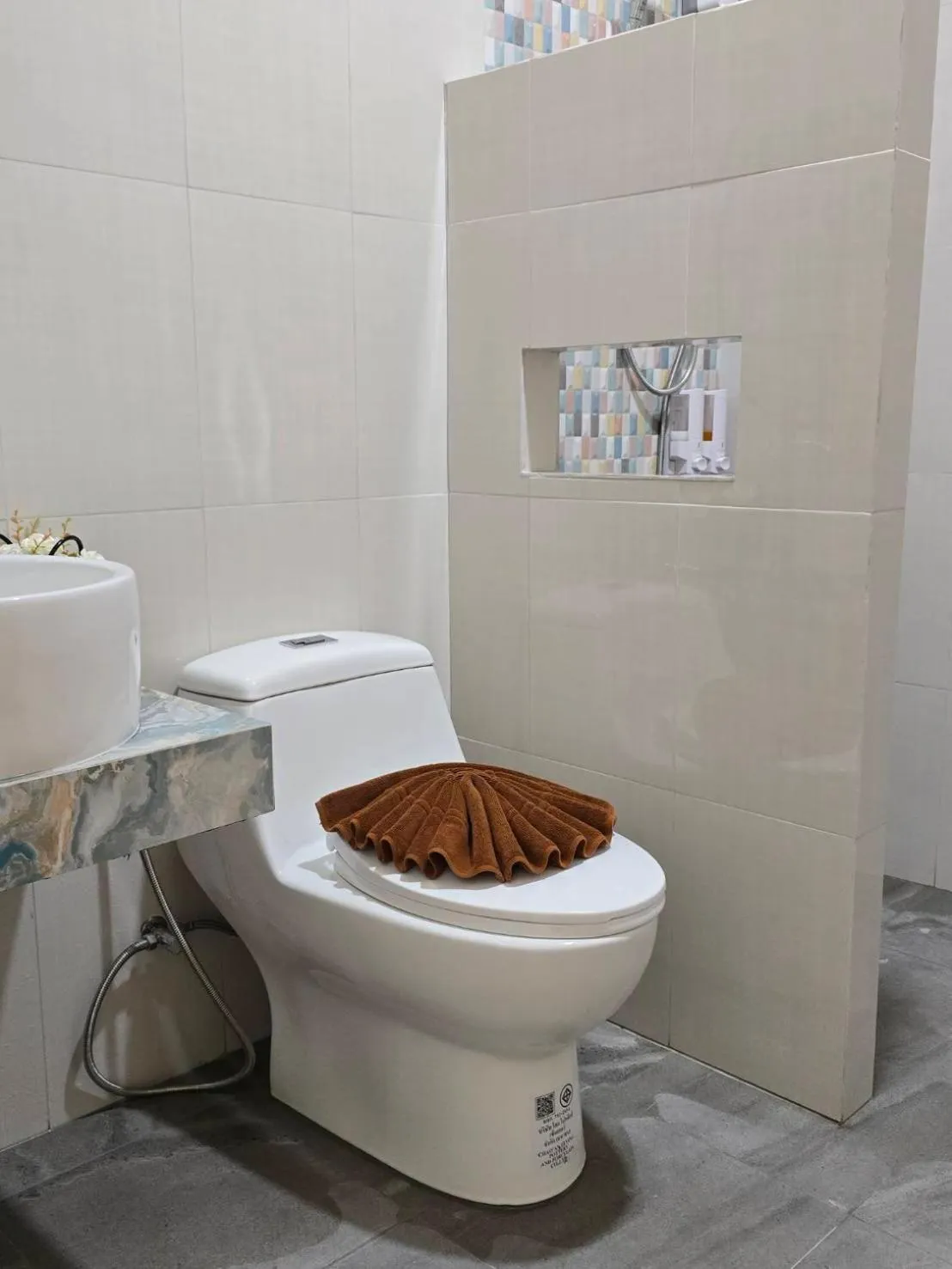 Baannai Lake View Resort