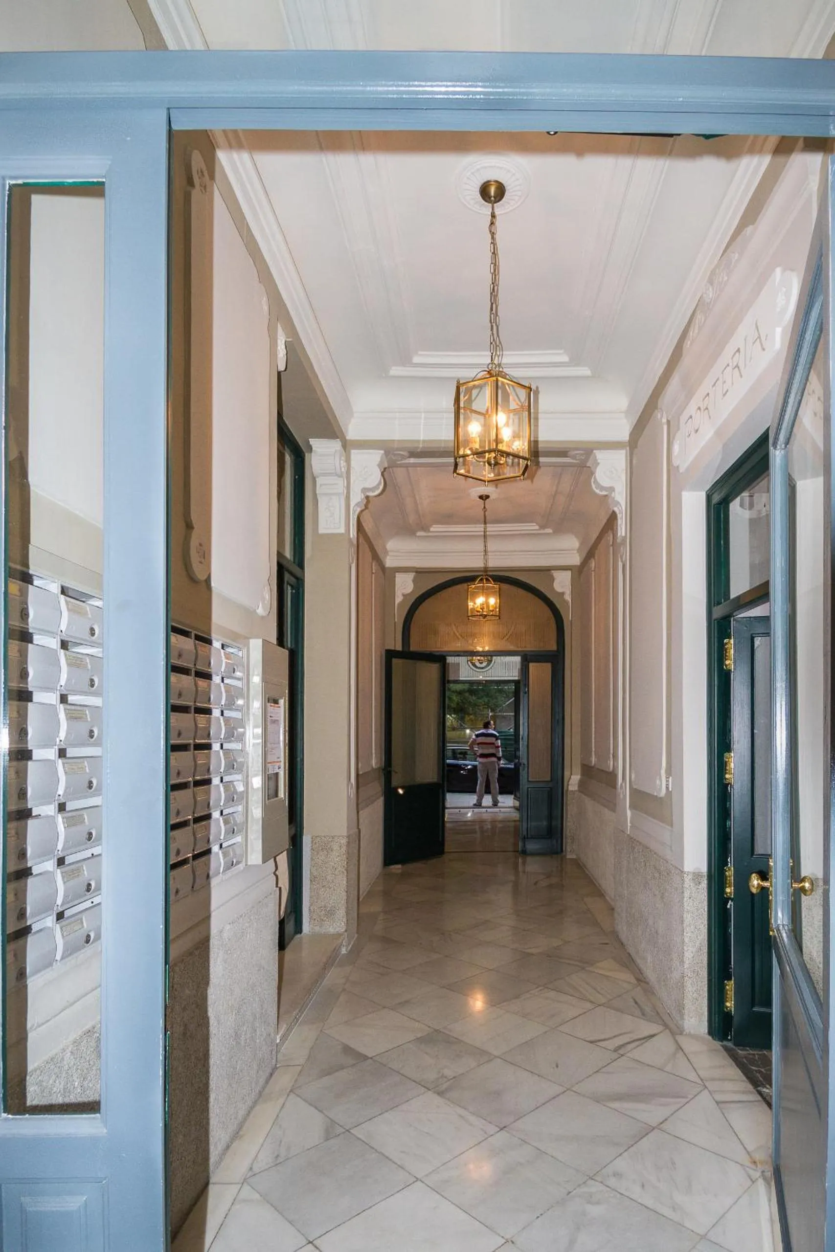 Facade/entrance in Alvaro Residencia