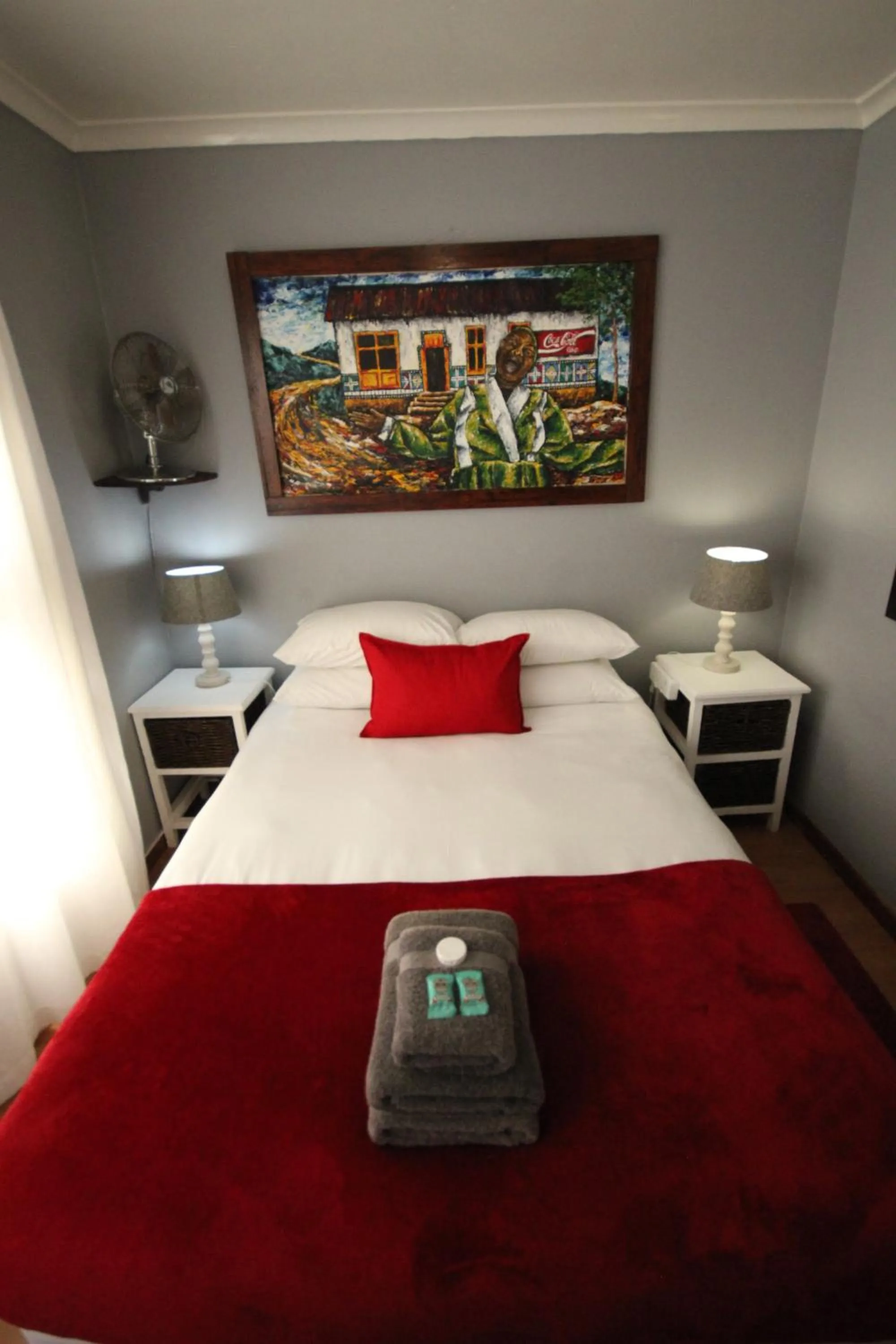 Photo of the whole room, Bed in Saltycrax Backpackers and Surf Hostel