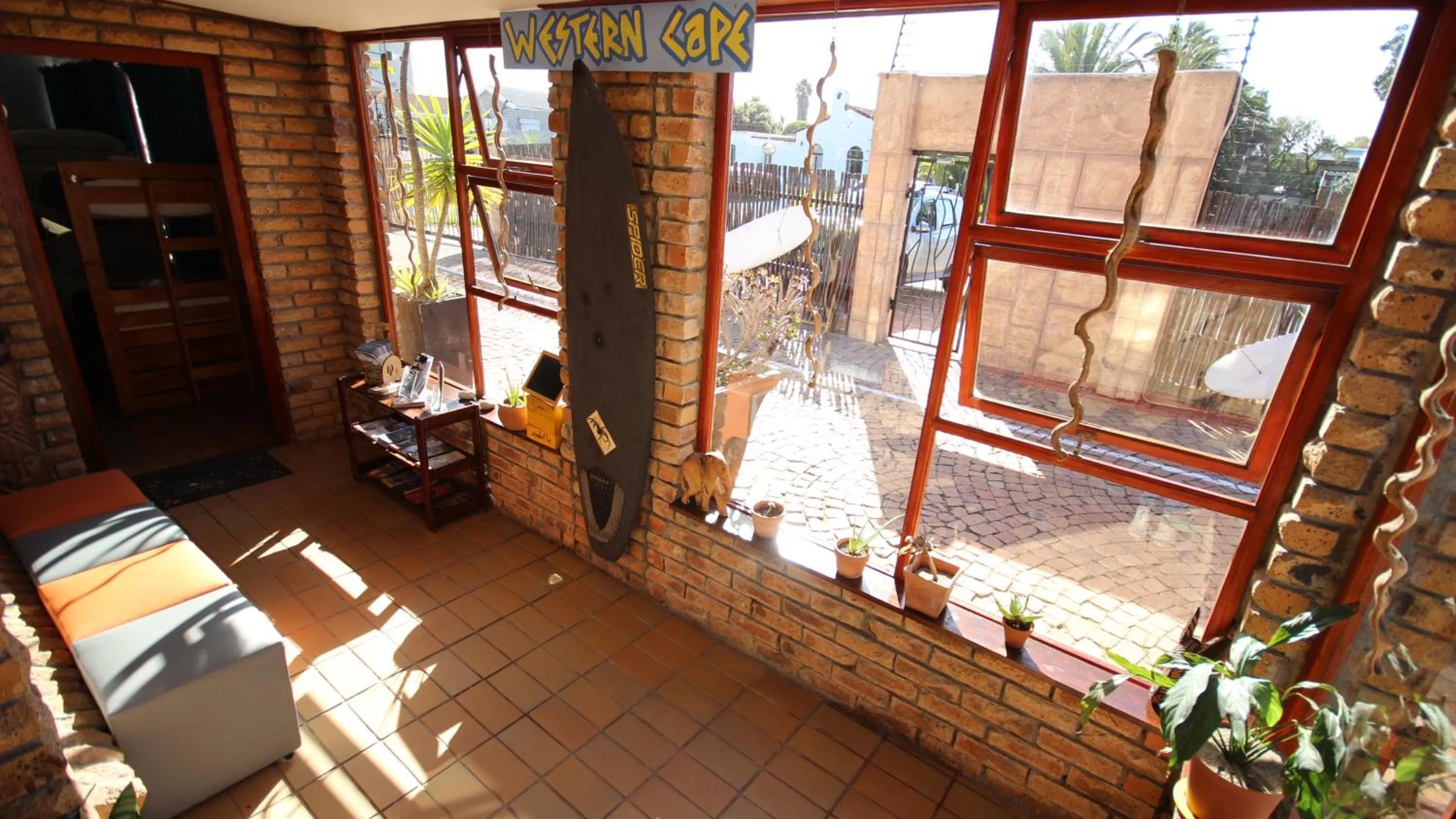 Balcony/Terrace in Saltycrax Backpackers and Surf Hostel