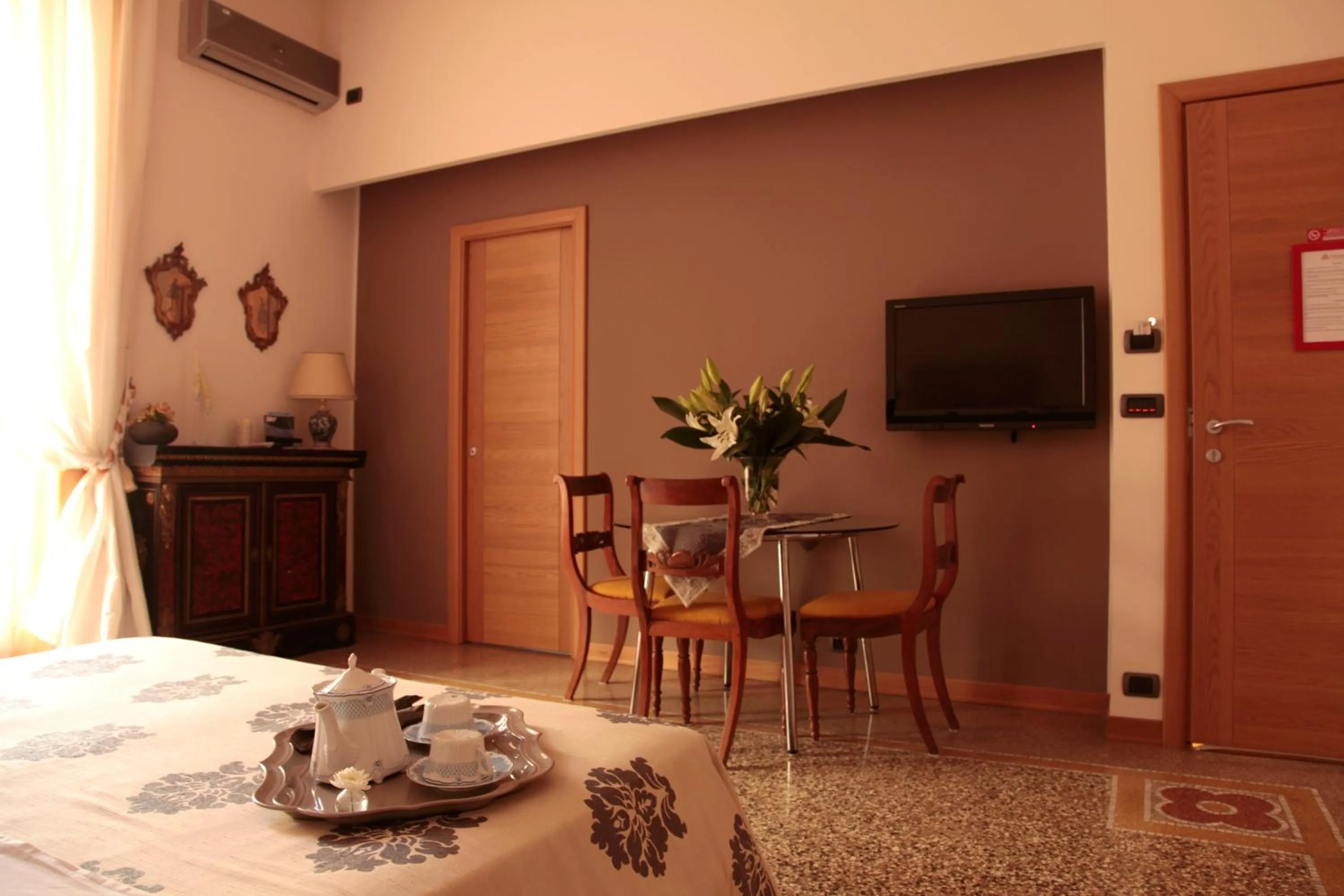 Photo of the whole room in B&B Orsini 46