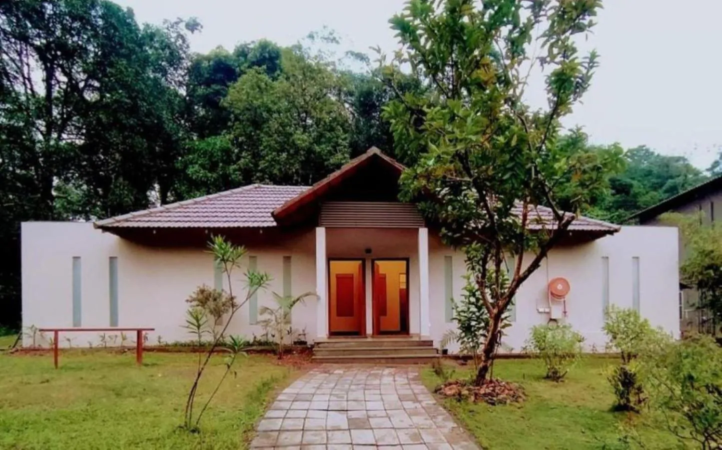 Facade/entrance in Abad Brookside Wayanad