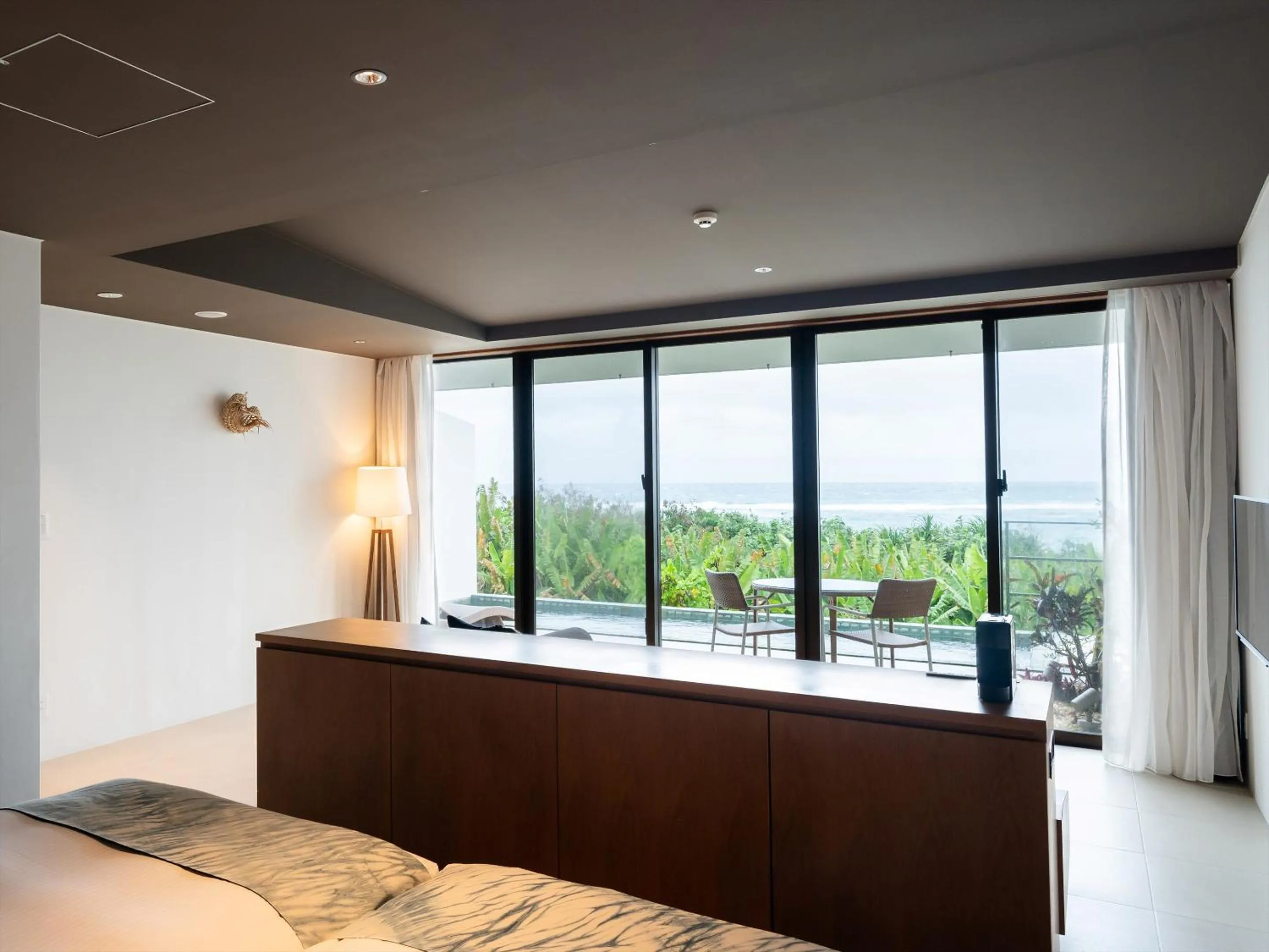 Photo of the whole room, Bed in The Rescape