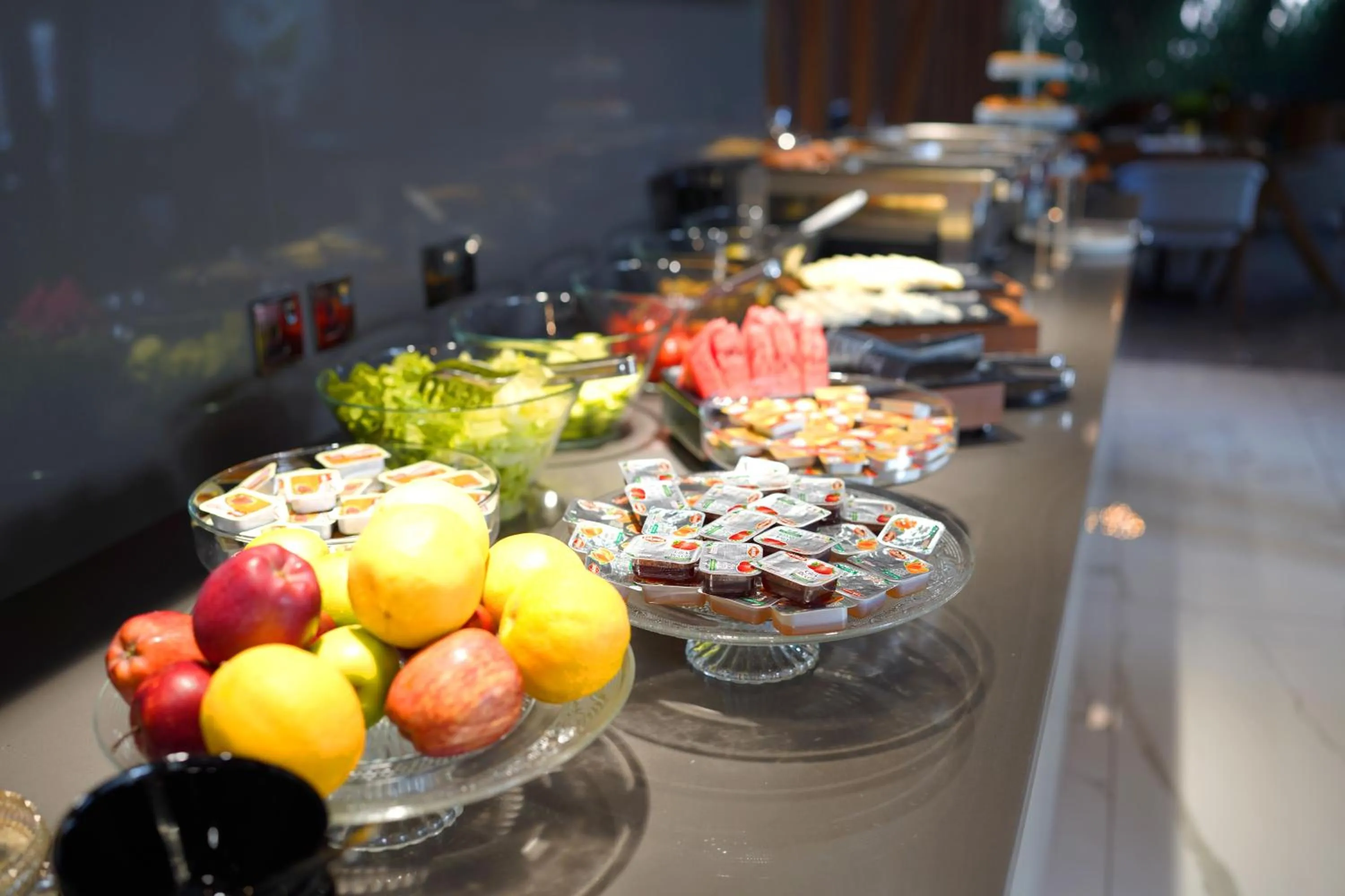 Food and drinks in Sky Roof Hotel