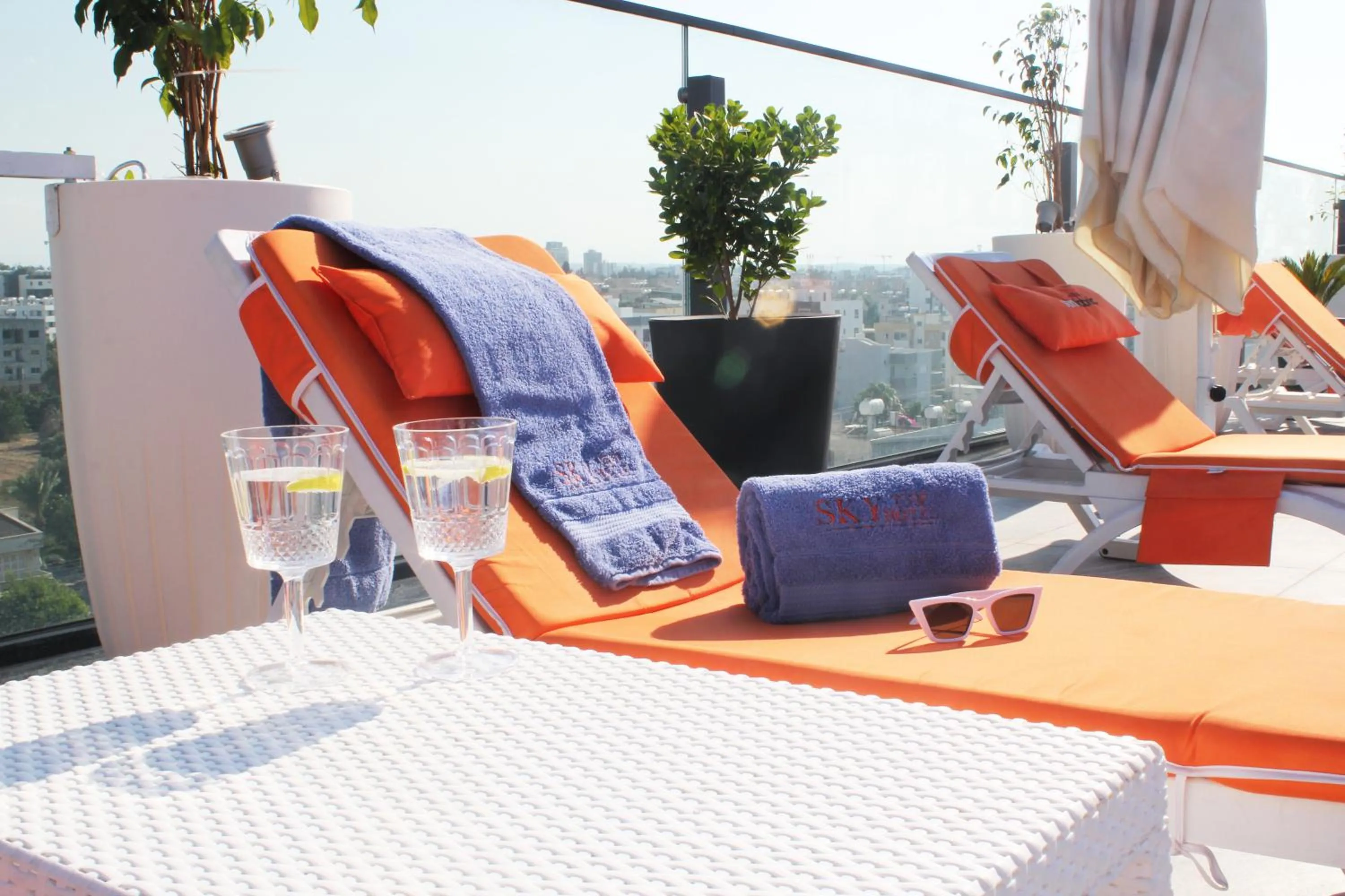 Patio in Sky Roof Hotel