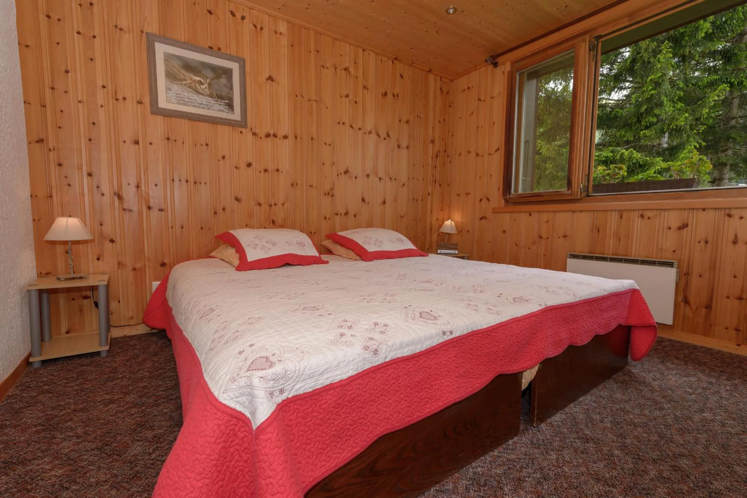 Bed in Motel Bivouac de Napoléon